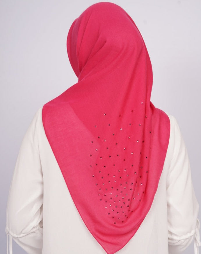 Elzatta Keisha Mahdiya - Fuschia