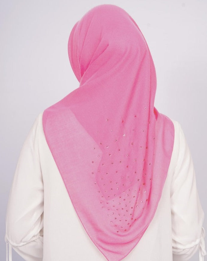 Elzatta Keisha Mahdiya - Pink