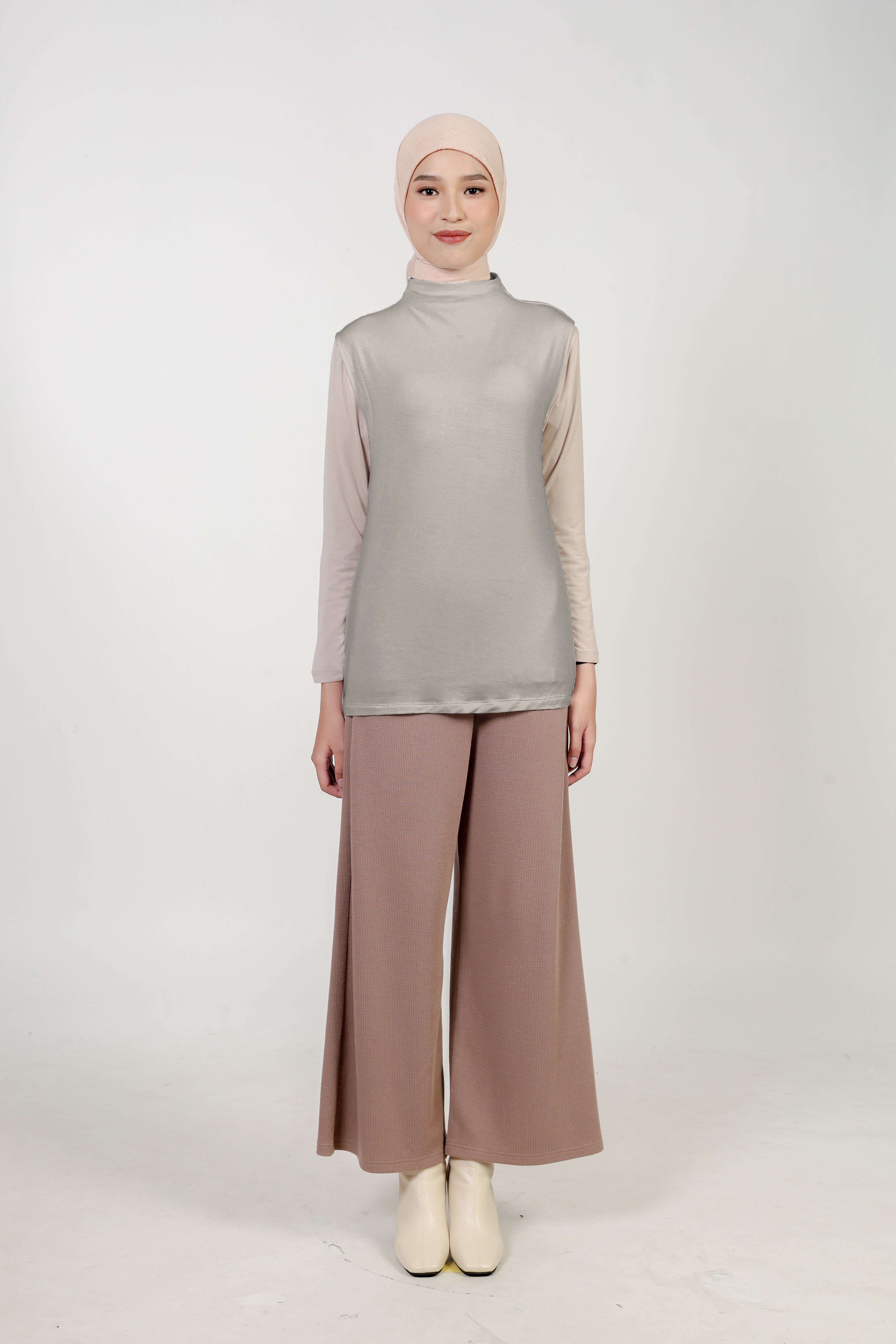 LIVAECO INNER SLEEVELESS