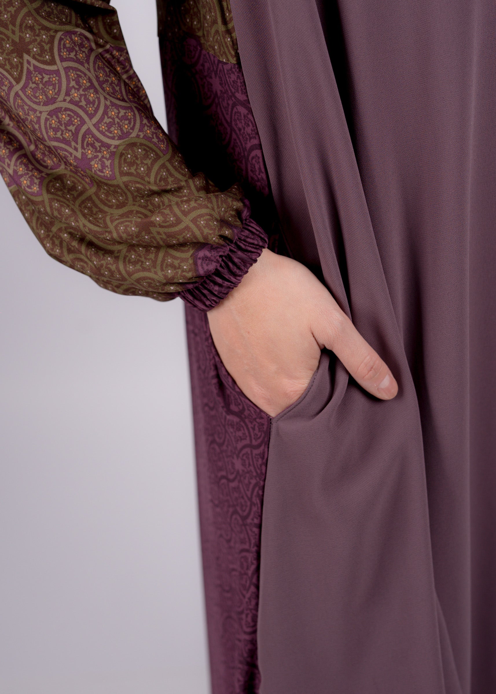 Gamis Spandex Layer Al-Maturidi