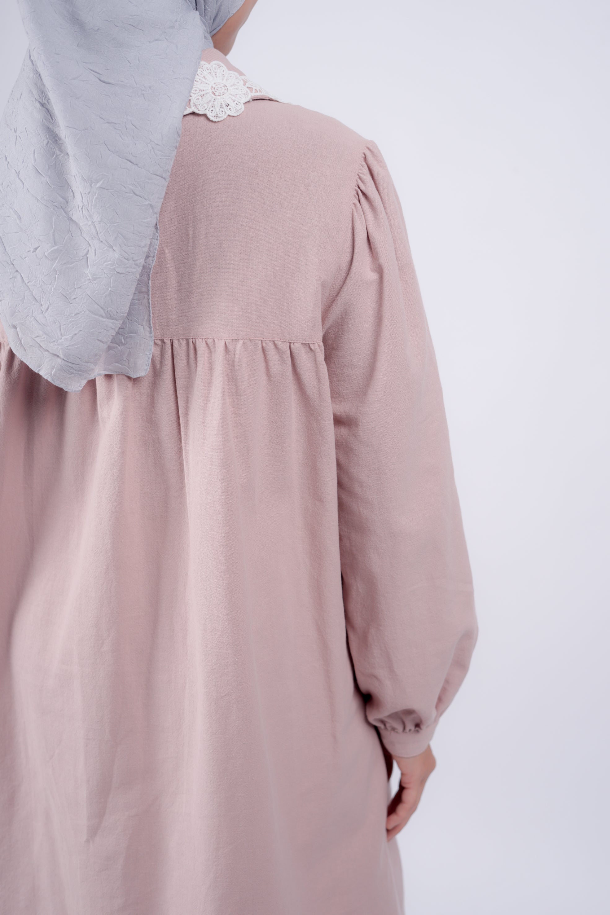 Long Tunik Linen Renda Al-Bukhari