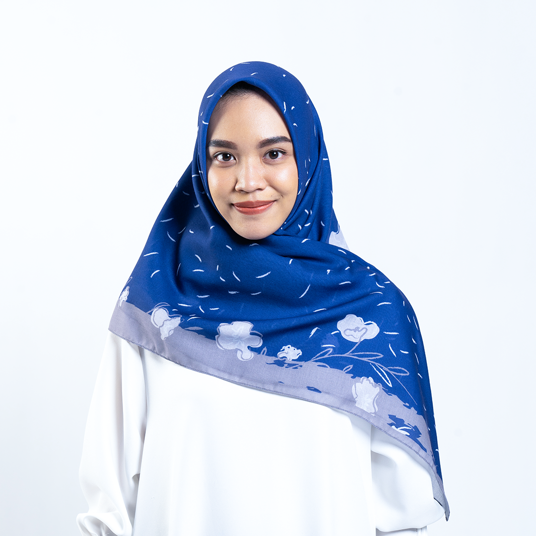 Elzatta Hijab Segiempat Kaila Flower Outline