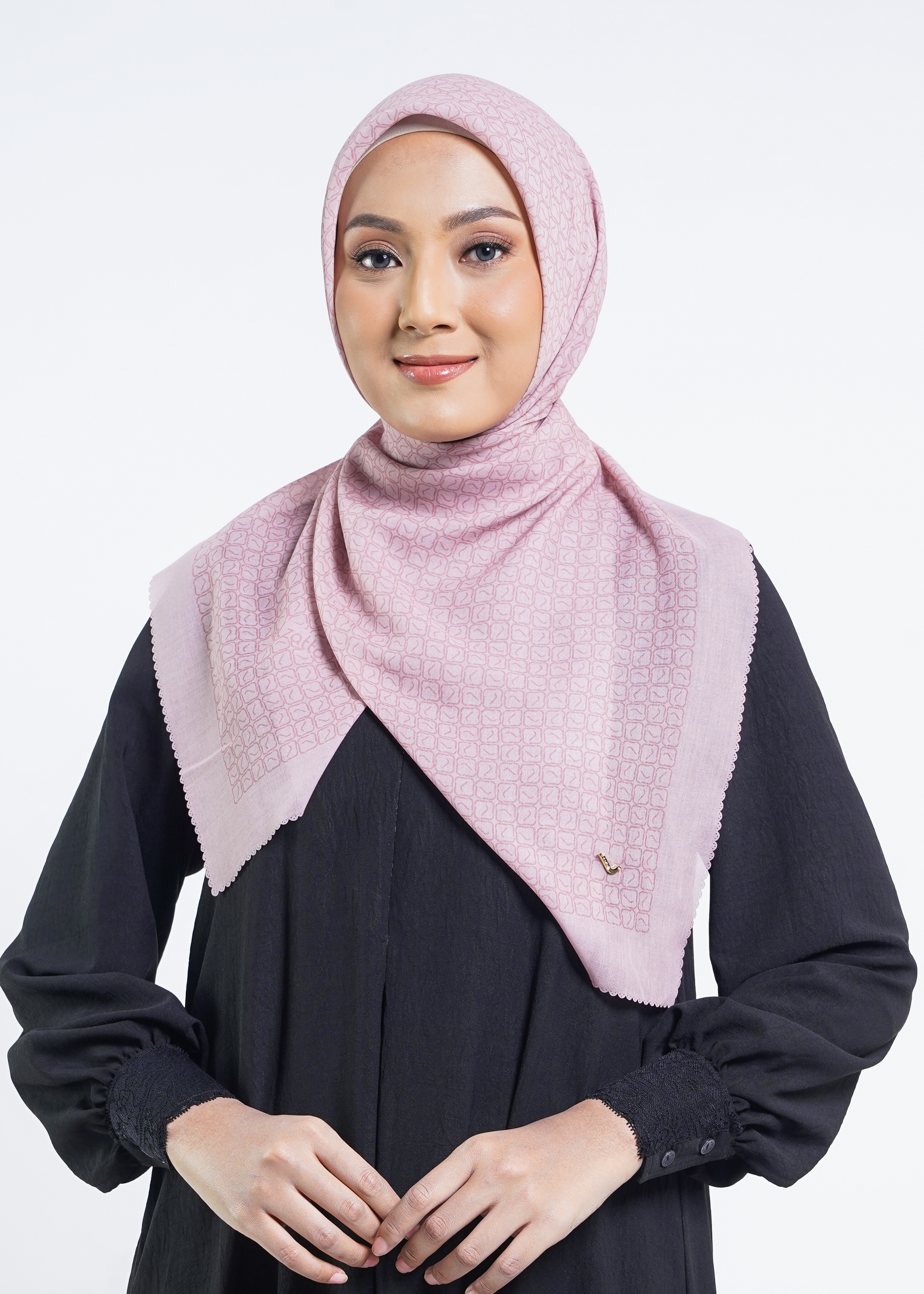 Elzatta Hijab Kanara L Square Monogram Syar`i