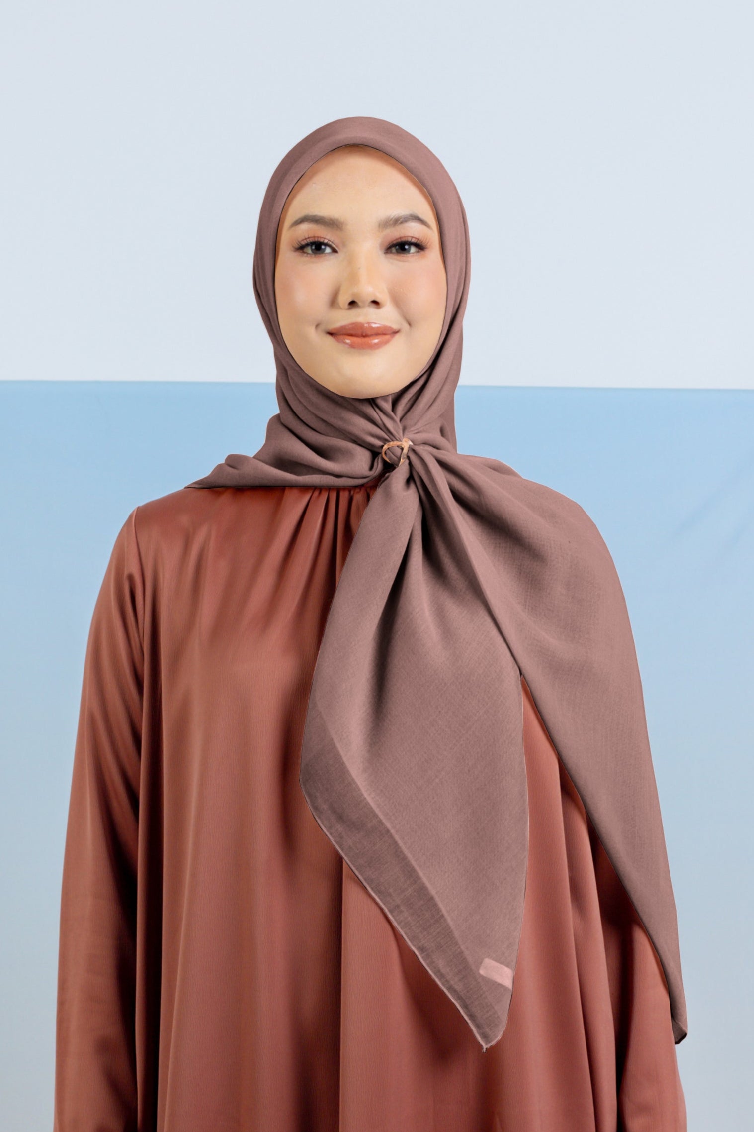 KEISHA PARIS ELZATTA