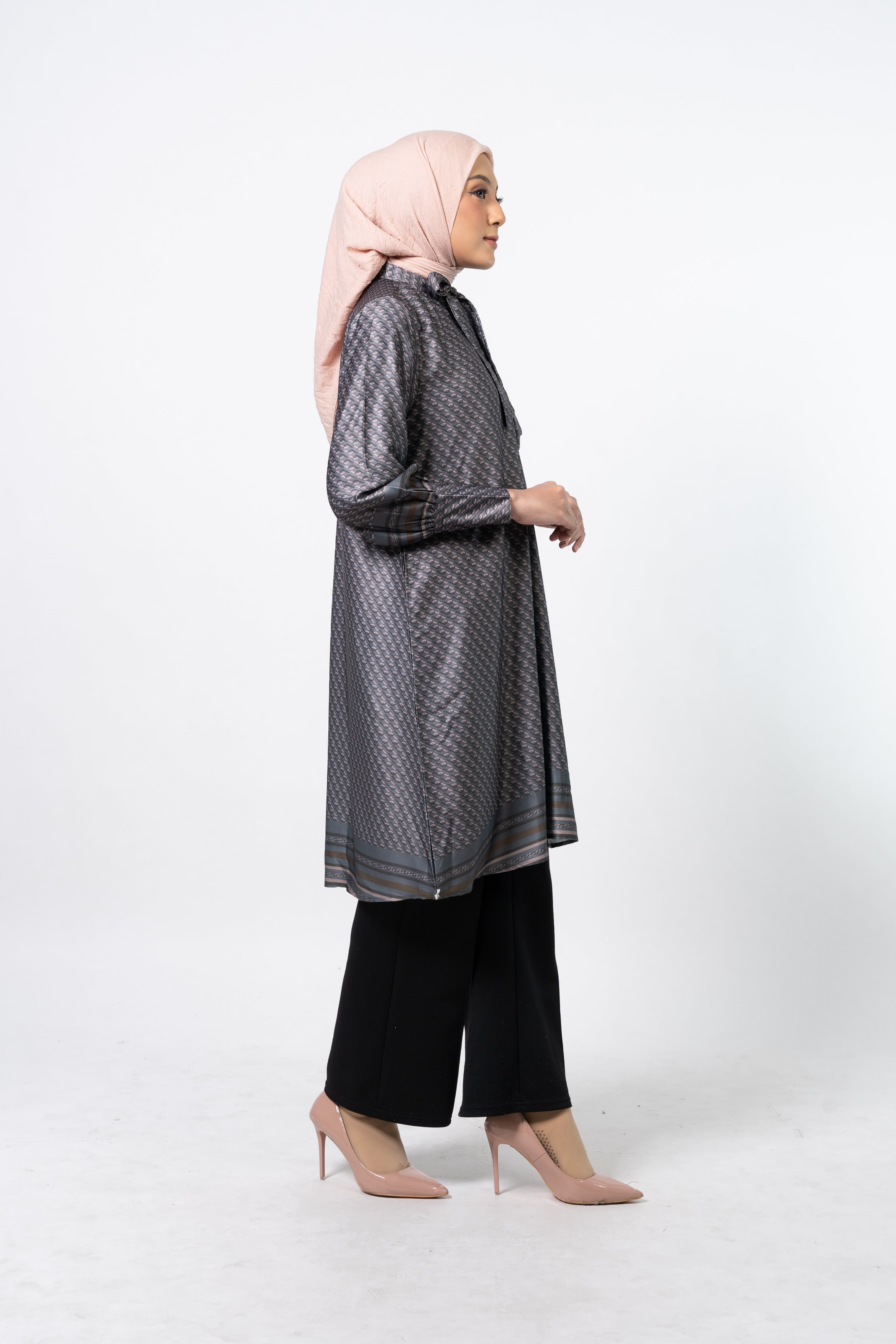 Tunik Tali Monogram