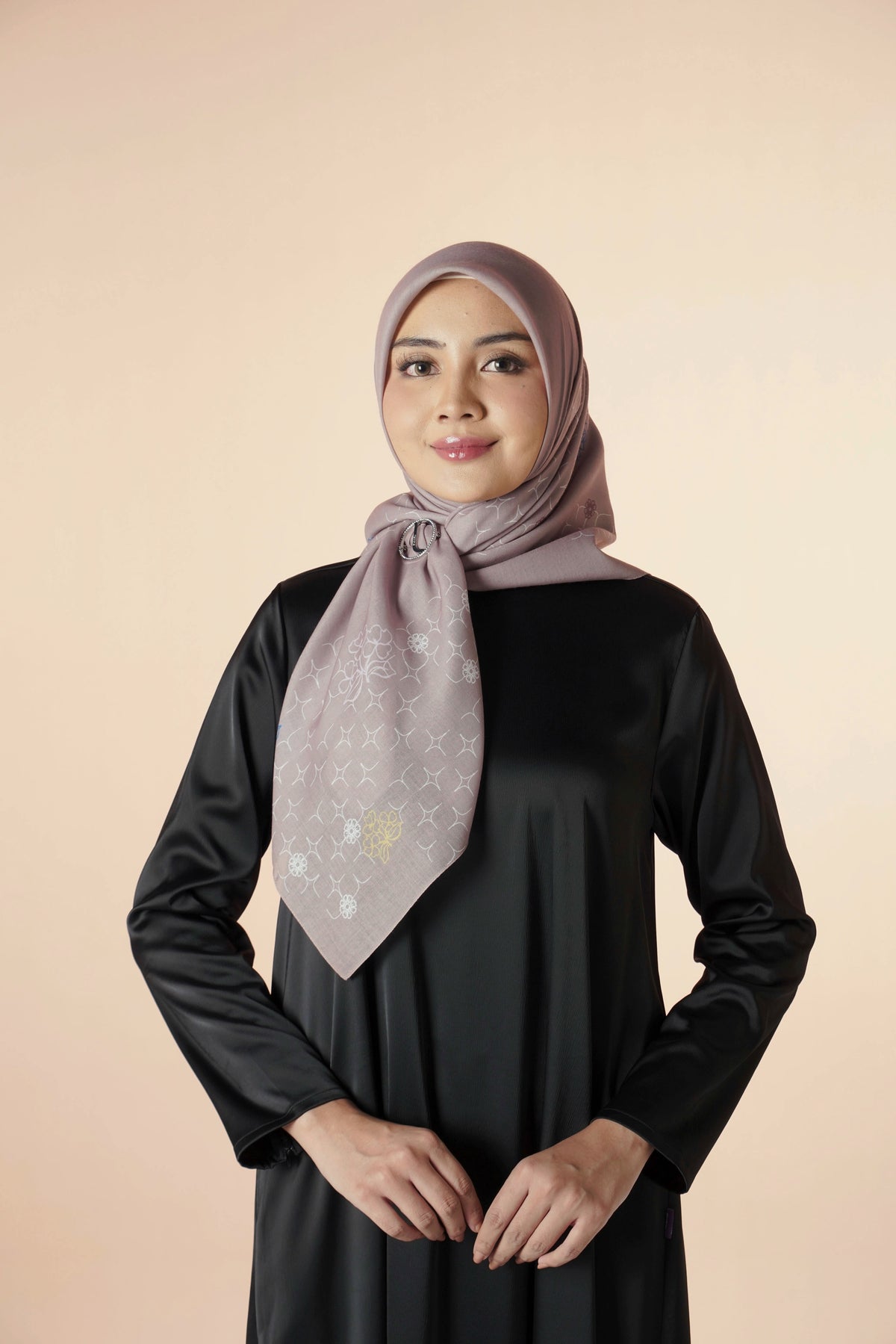 Elzatta Kaila Petal Lattice