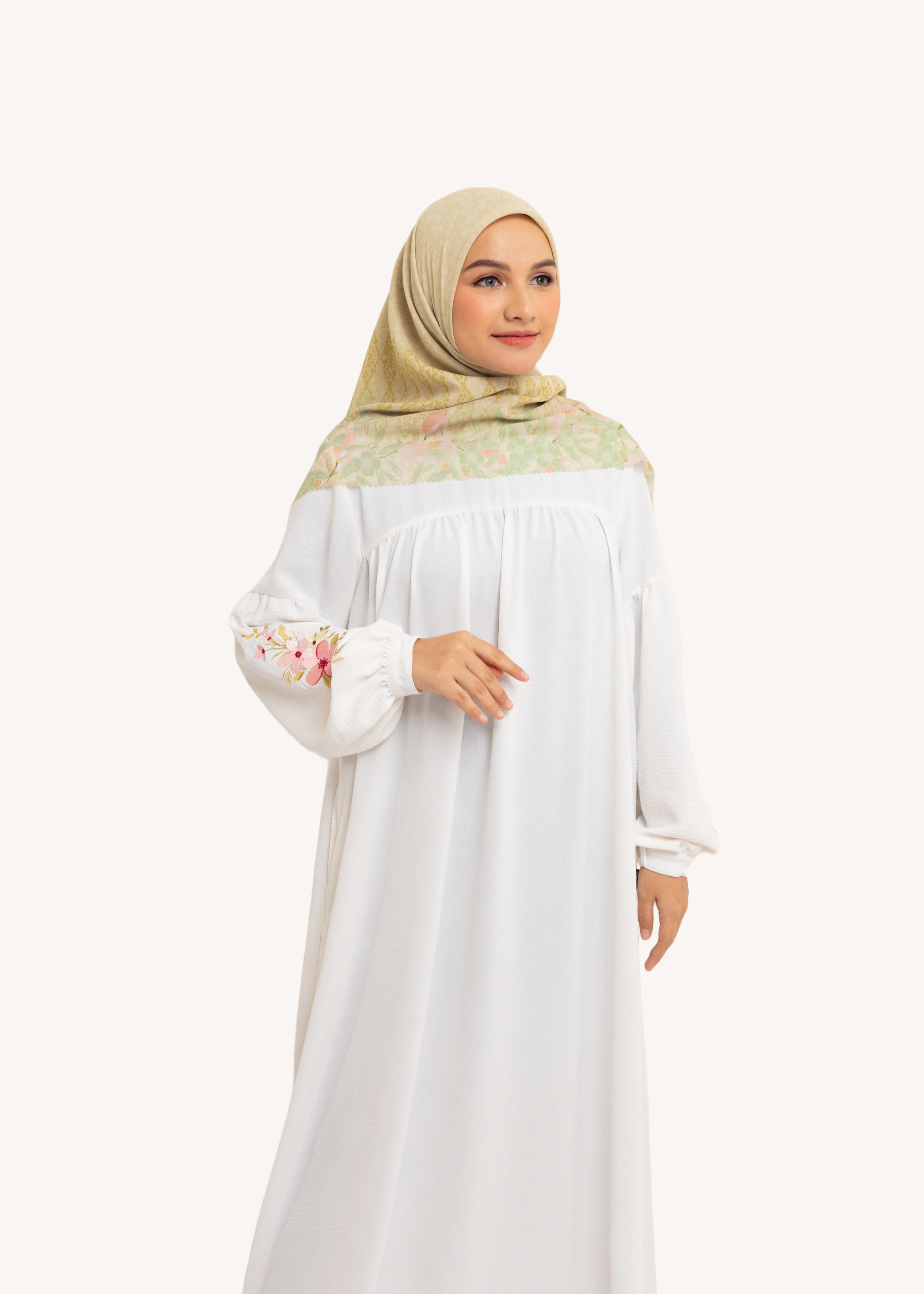 Elzatta Gamis Crinkle Lengan Bordir