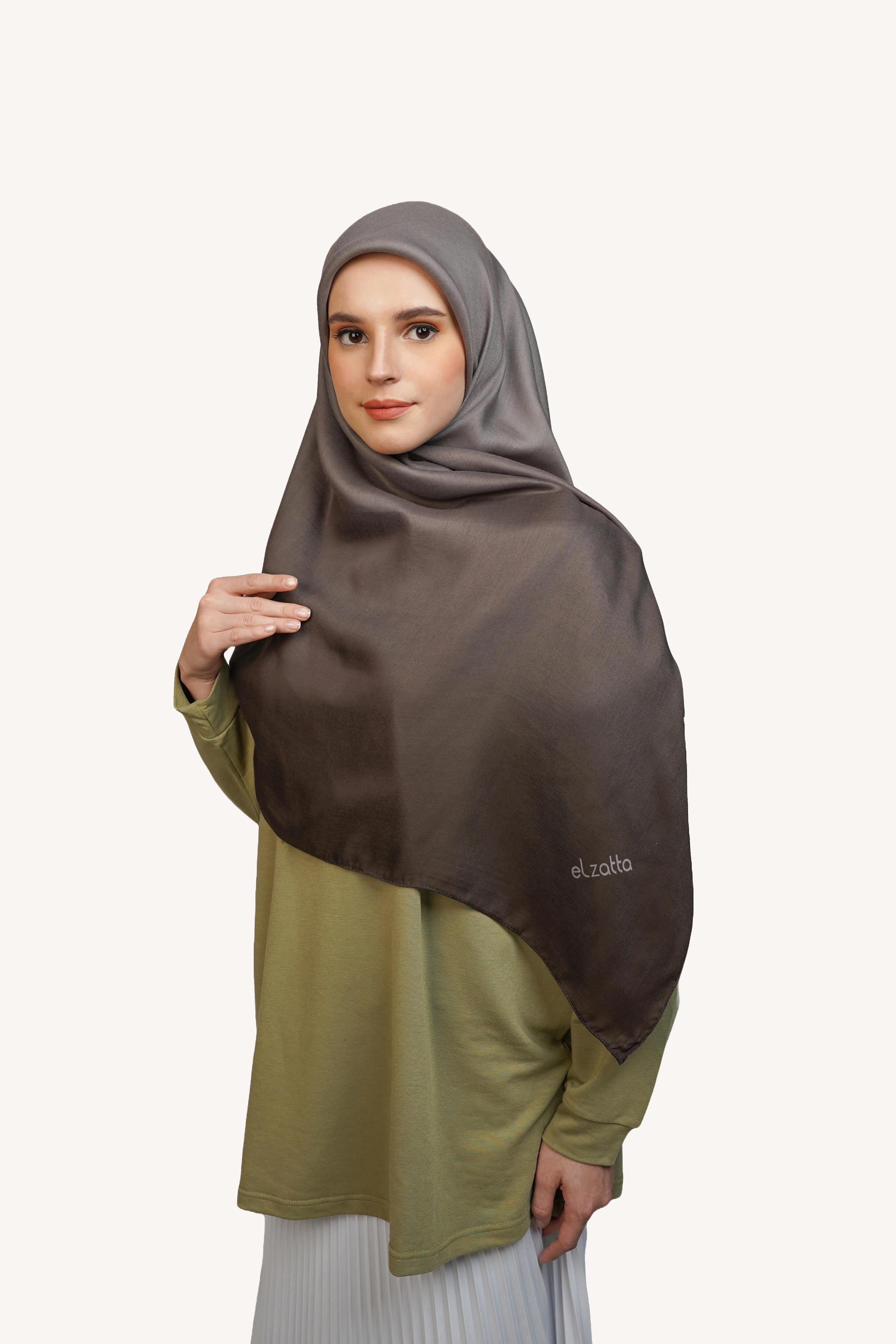 Elzatta Hijab Segiempat Kaila TR Aurora Syar'i