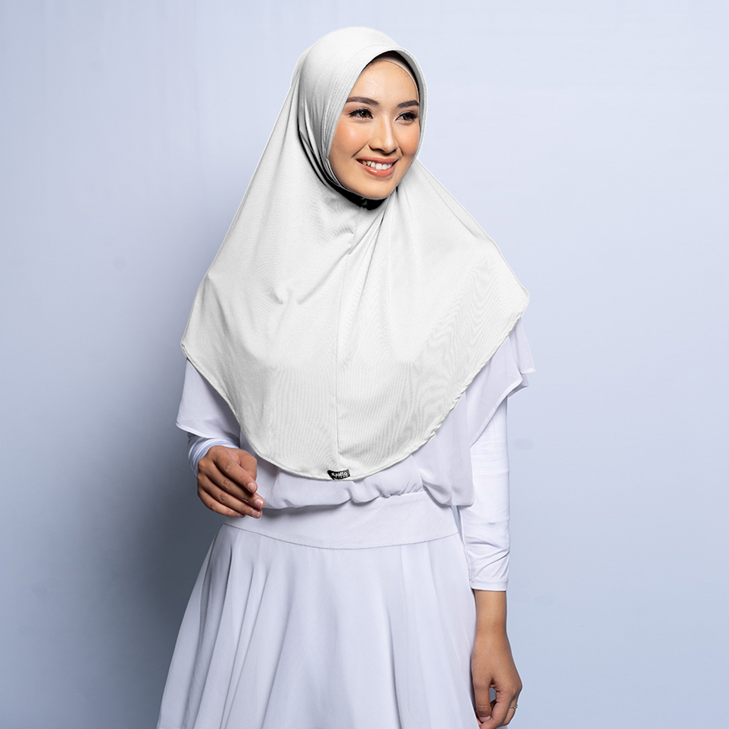 Elzatta Zaria Kayana Adina - Putih
