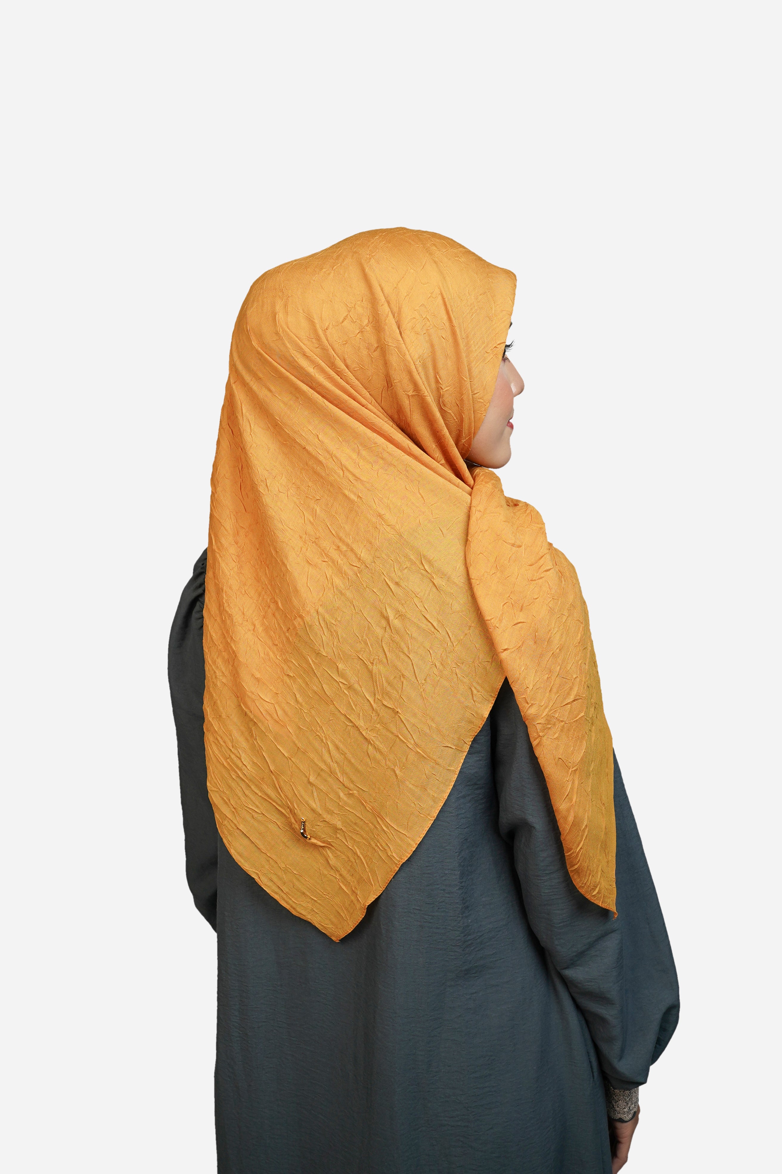 Elzatta Hijab Keiva Taqiyya