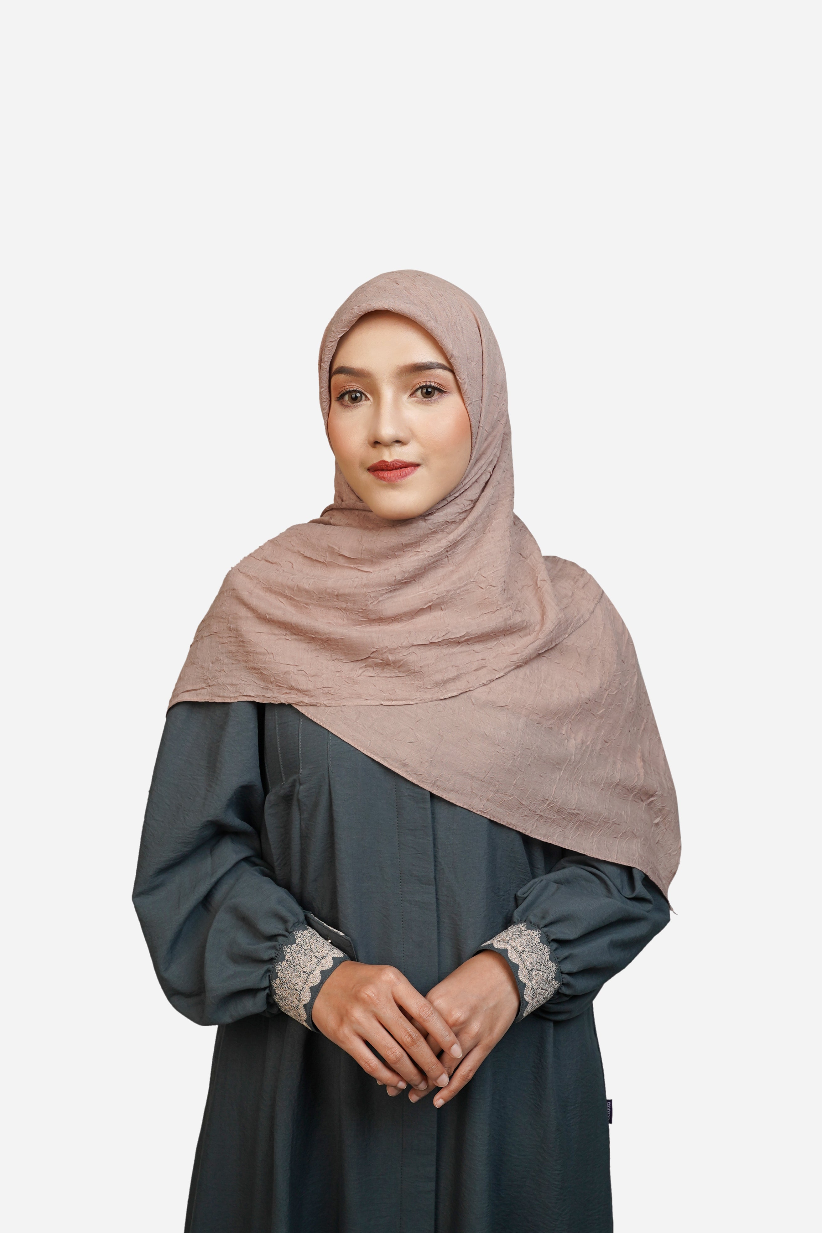 Elzatta Hijab Keiva Taqiyya