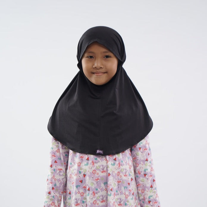 Elzatta Jilbab Anak Zaria Sabelya Kids - Hitam
