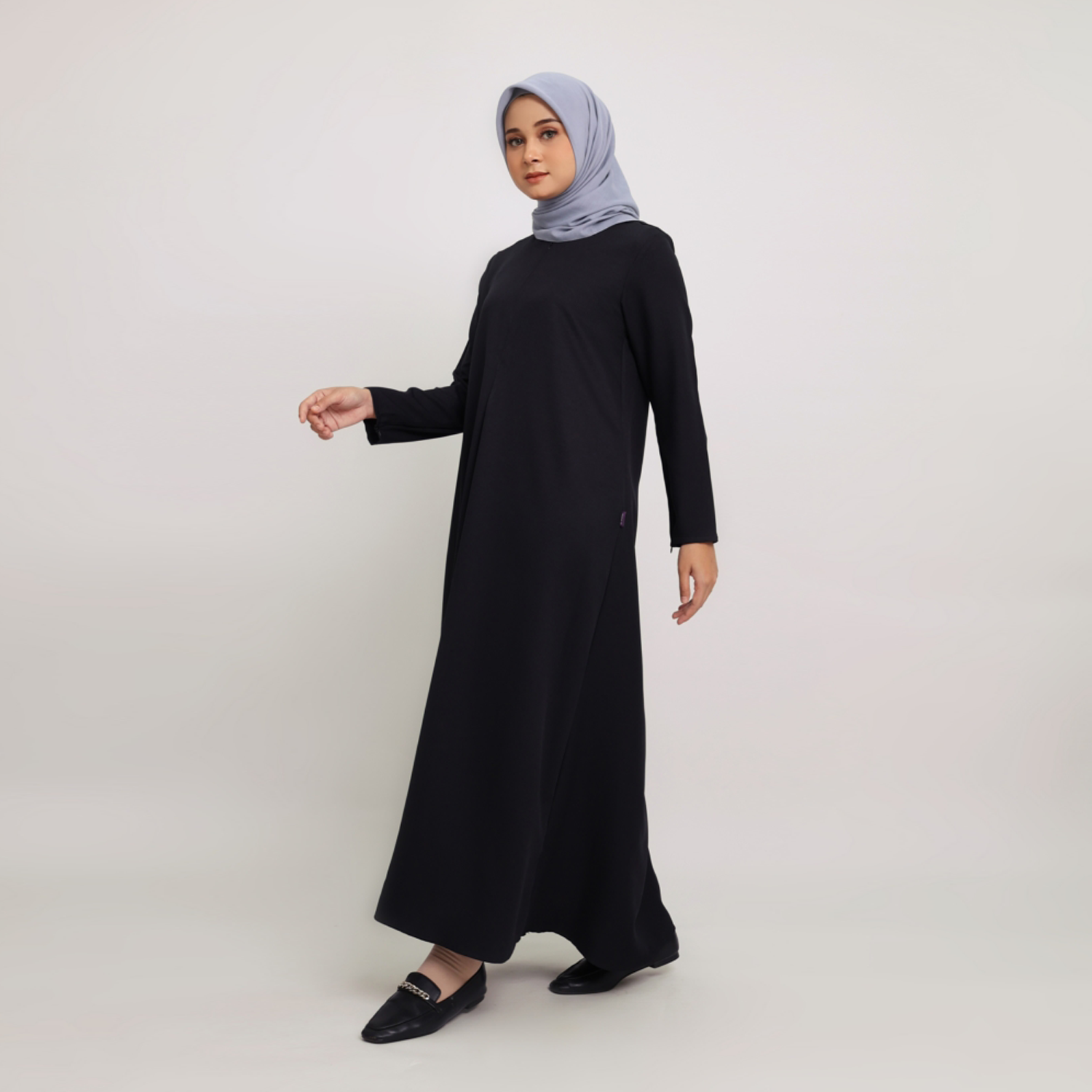 Elzatta Gamis Satin Basic - Hitam