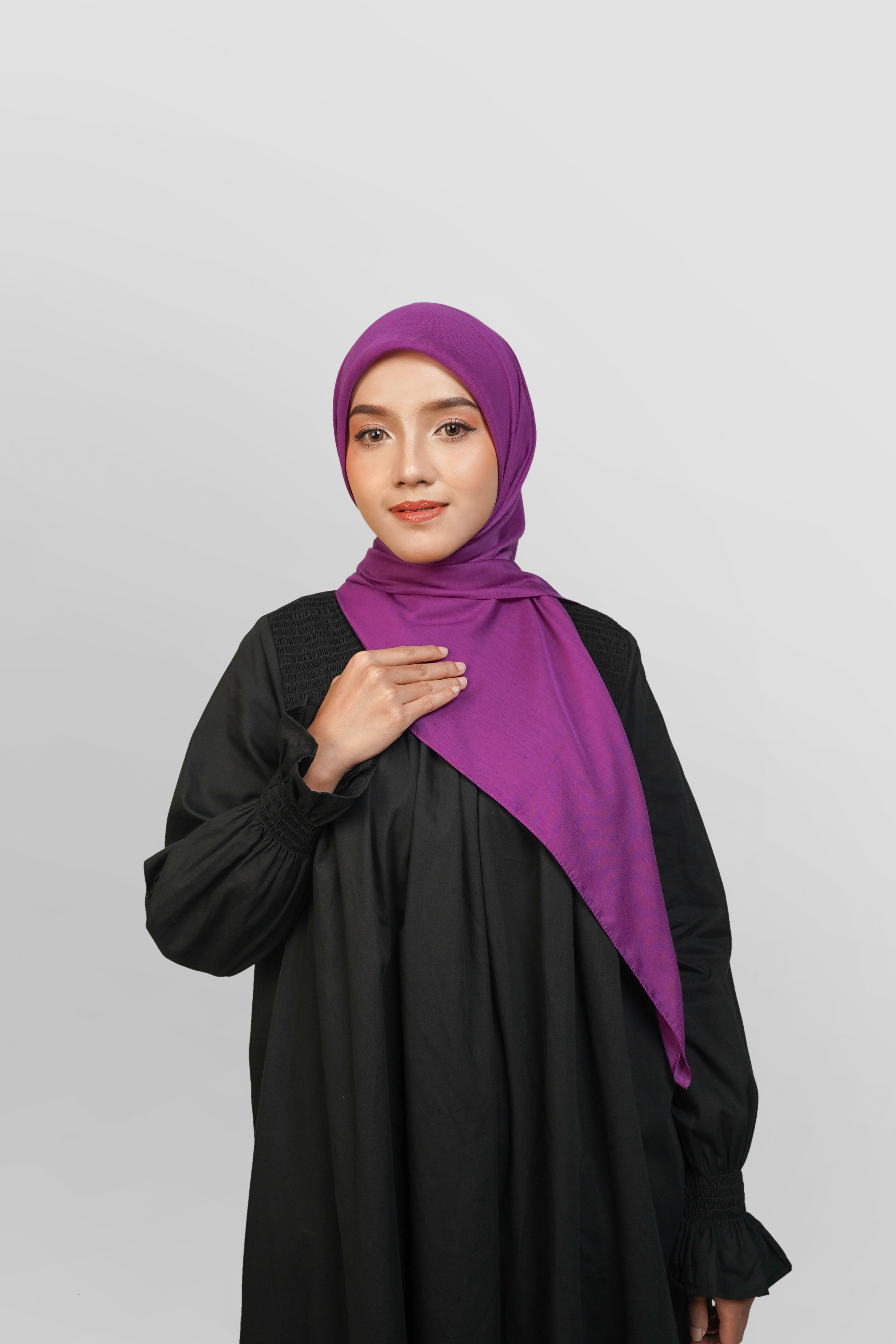 Elzatta Hijab Segiempat Keiva Talethia