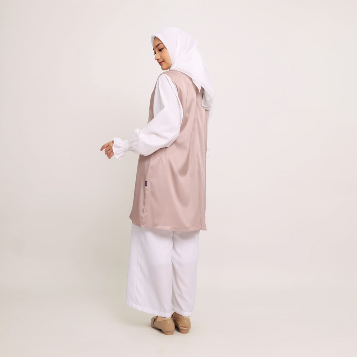 Elzatta Inner Tunik Sleeveless Silk