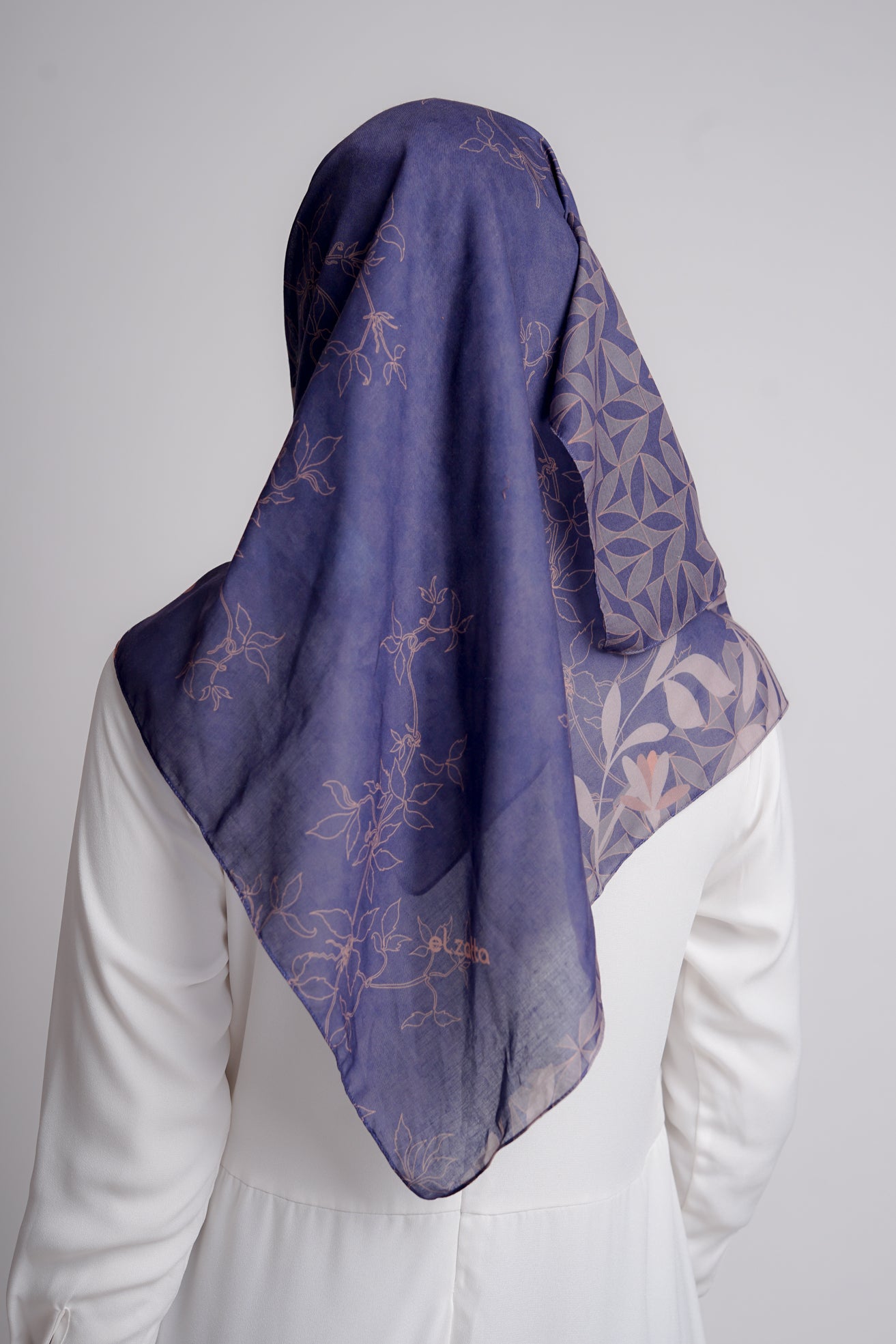 Elzatta Kaila Decorative Flower - Navy