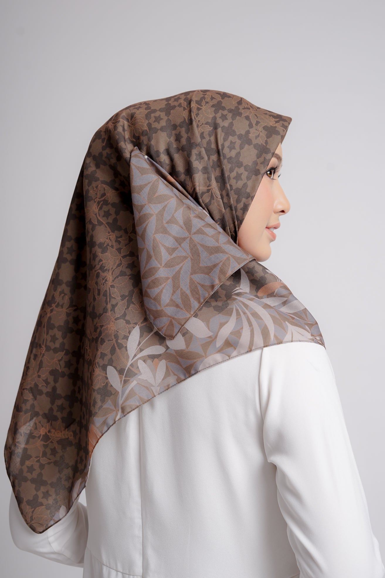 Kaila Decorative Flower - Olive