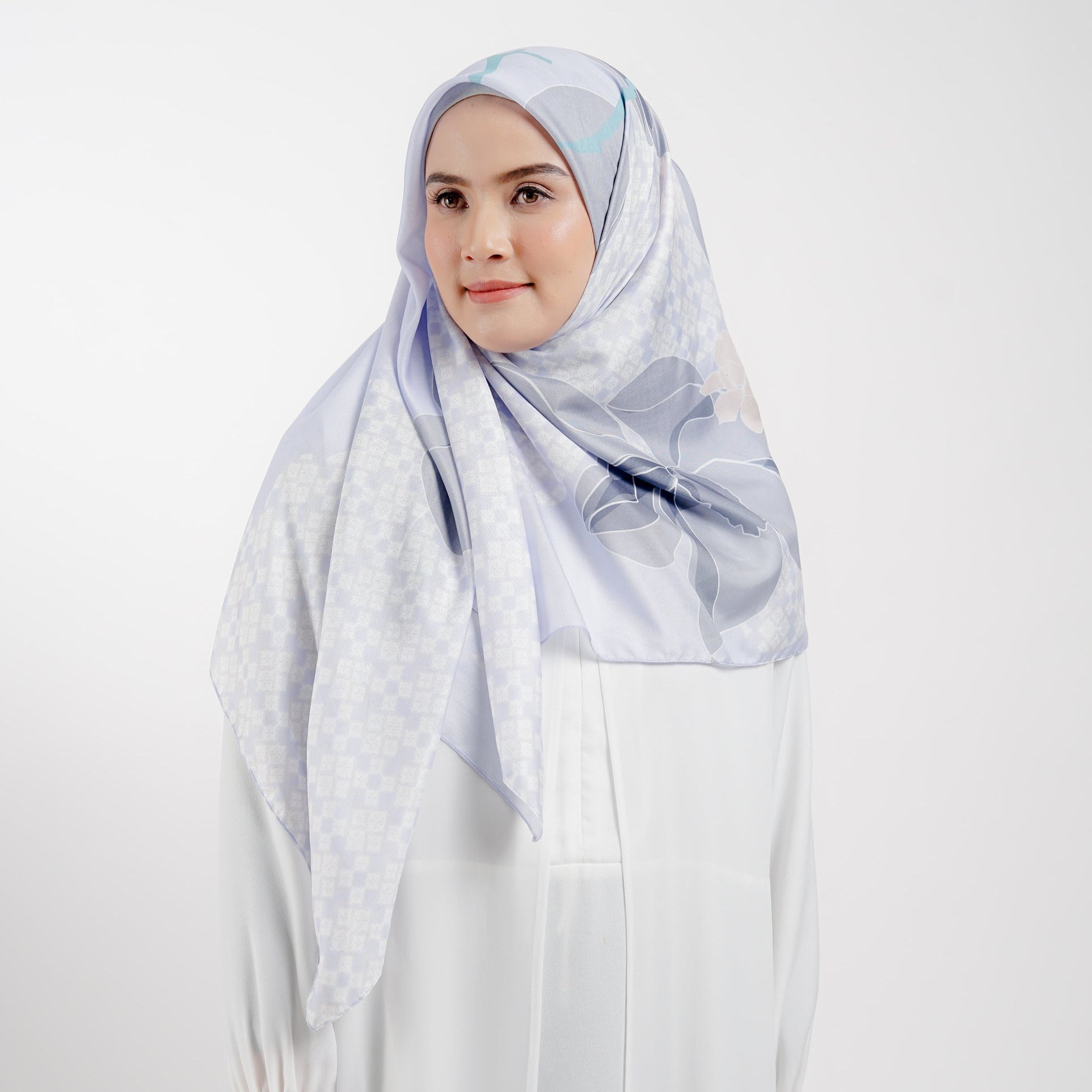 Elzatta Kaila Overlay Flower - Lylac