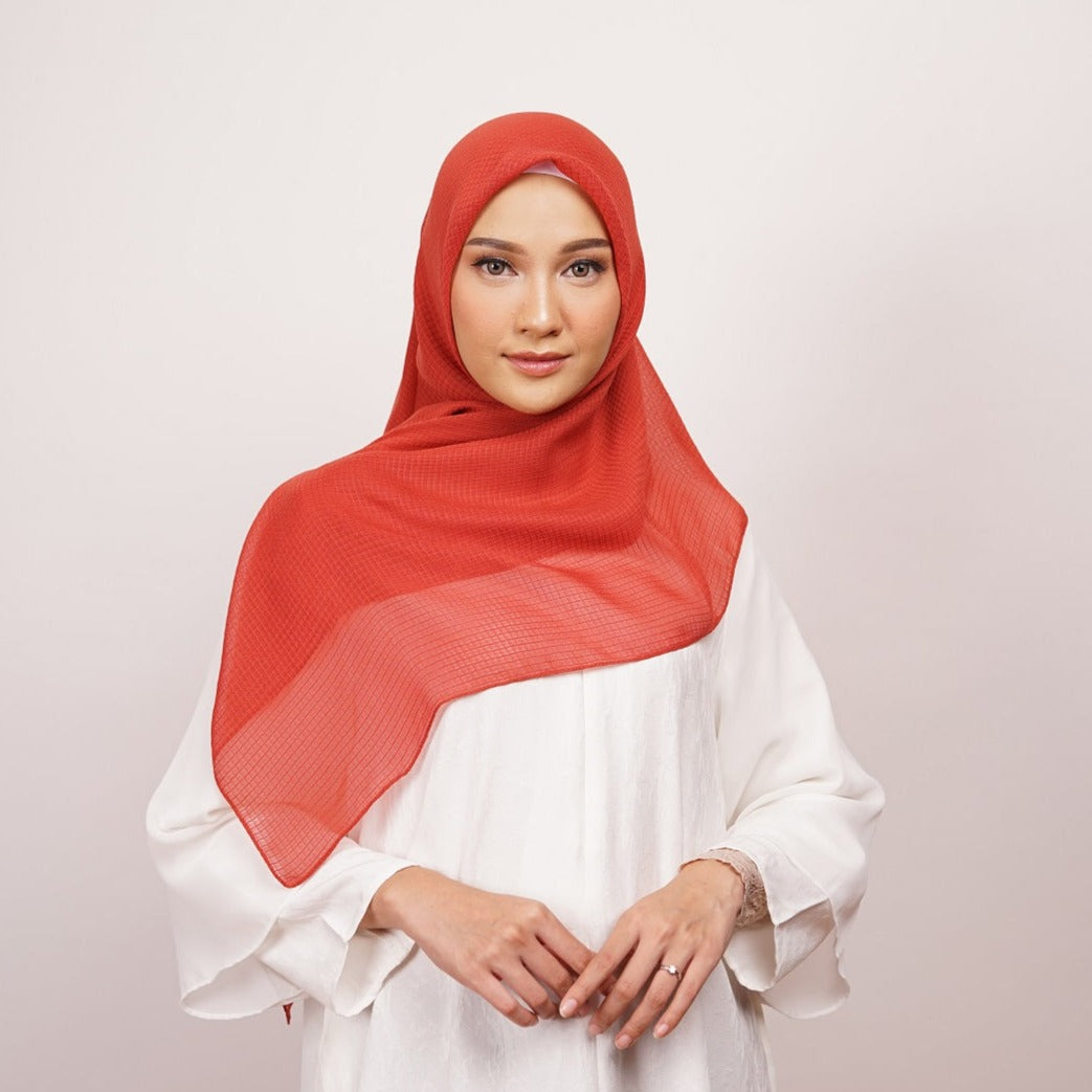 Elzatta Jilbab Segi Empat Scarf Polos Keisha Wanna
