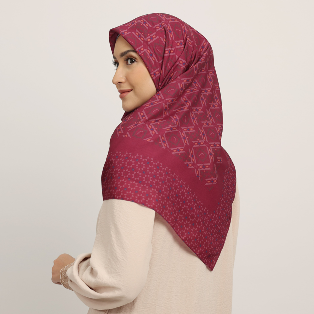 Elzatta Hijab Kaila Elite Granada - Fuschia