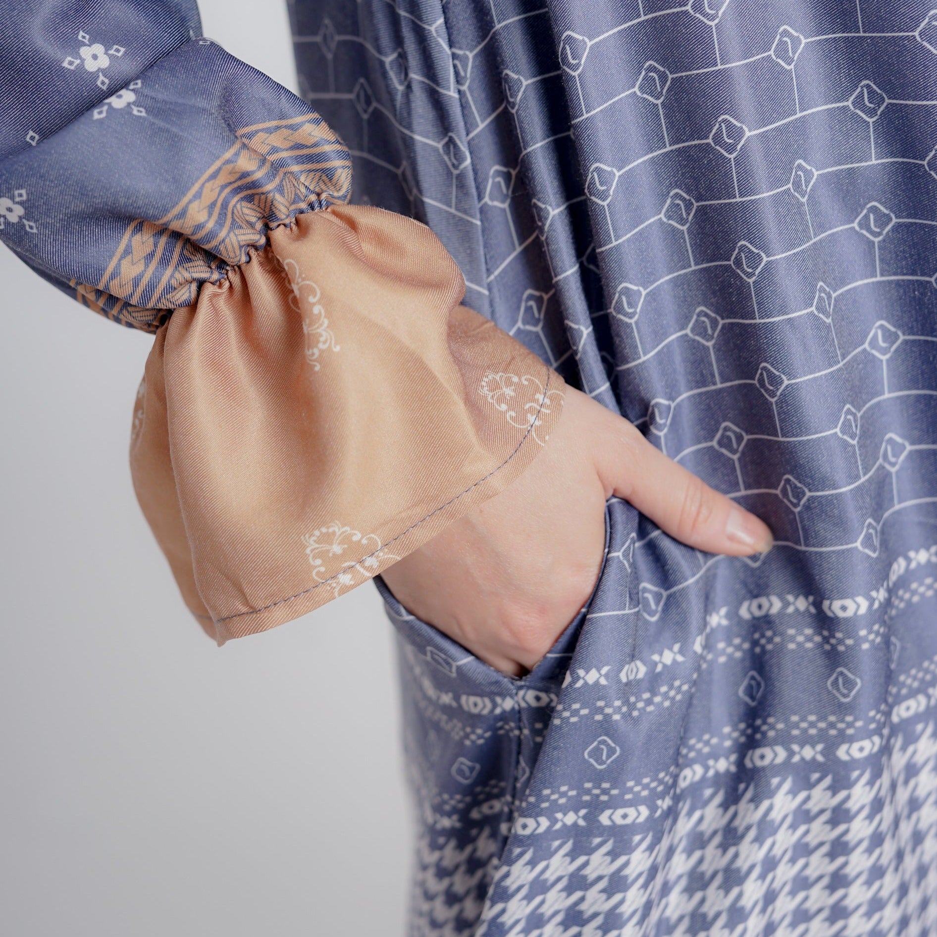 Elzatta Midi Dress Monogram - Biru