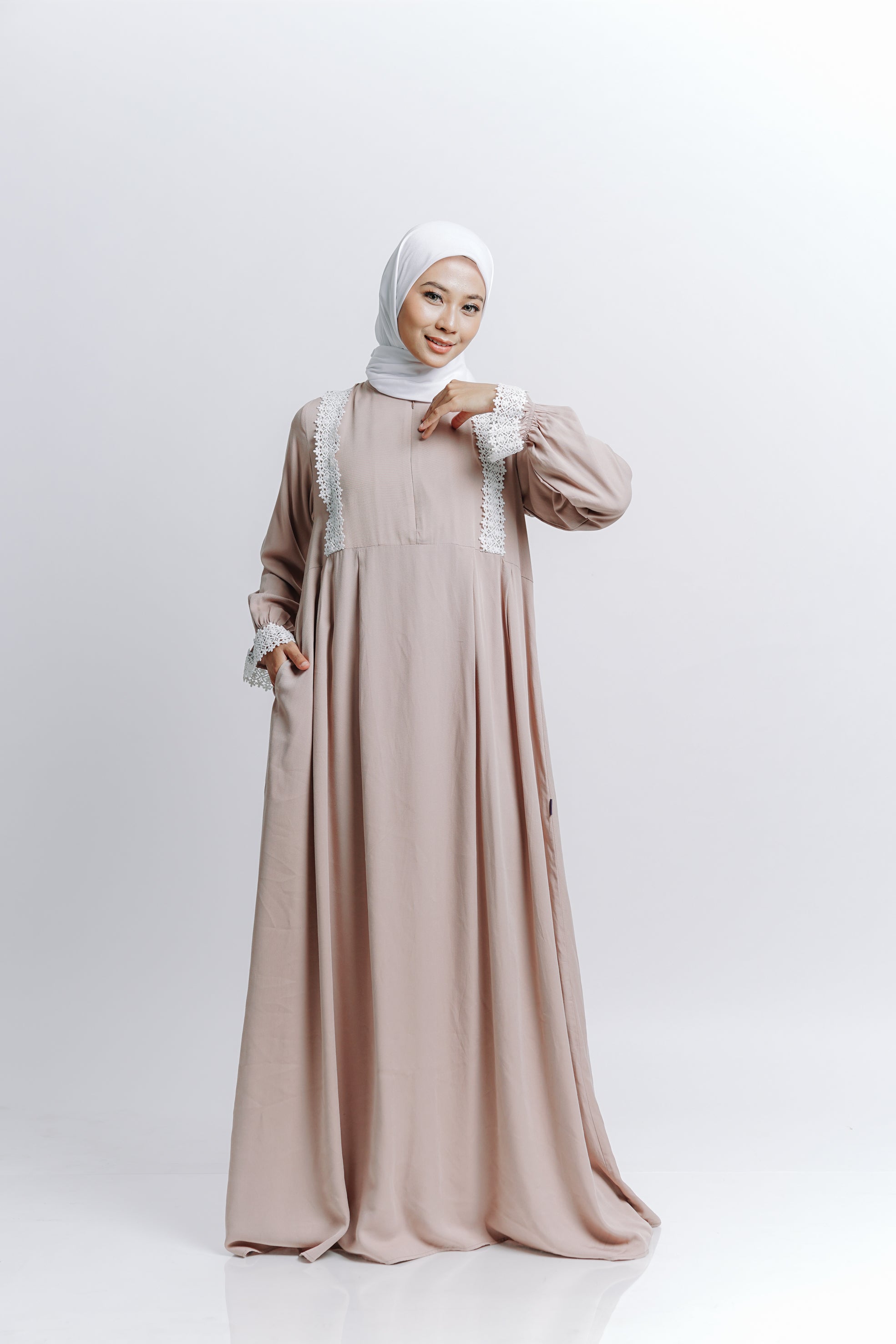 Elzatta Gamis Renda Alwanira - Khaky