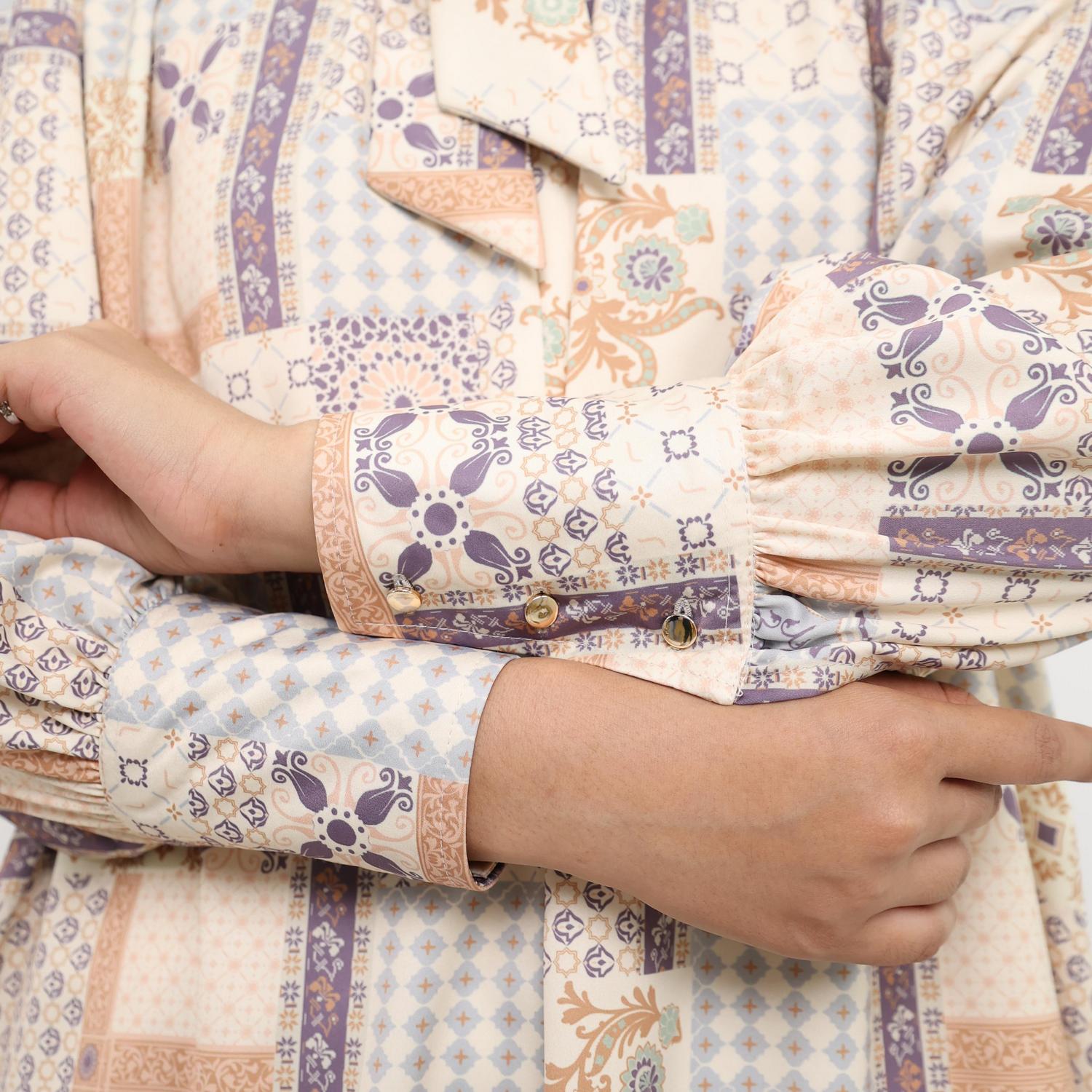 Elzatta Tunik Sarimbit Granada Patchwork - Biru Muda
