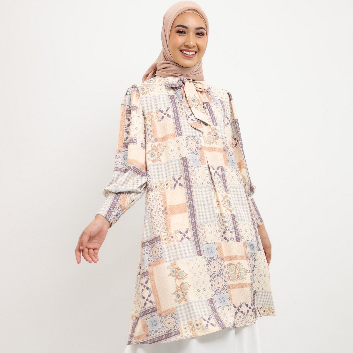 Elzatta Tunik Sarimbit Granada Patchwork - Biru Muda