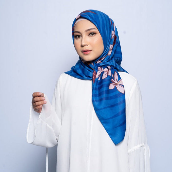 Elzatta Jilbab Scarf Kaila Celina - Biru