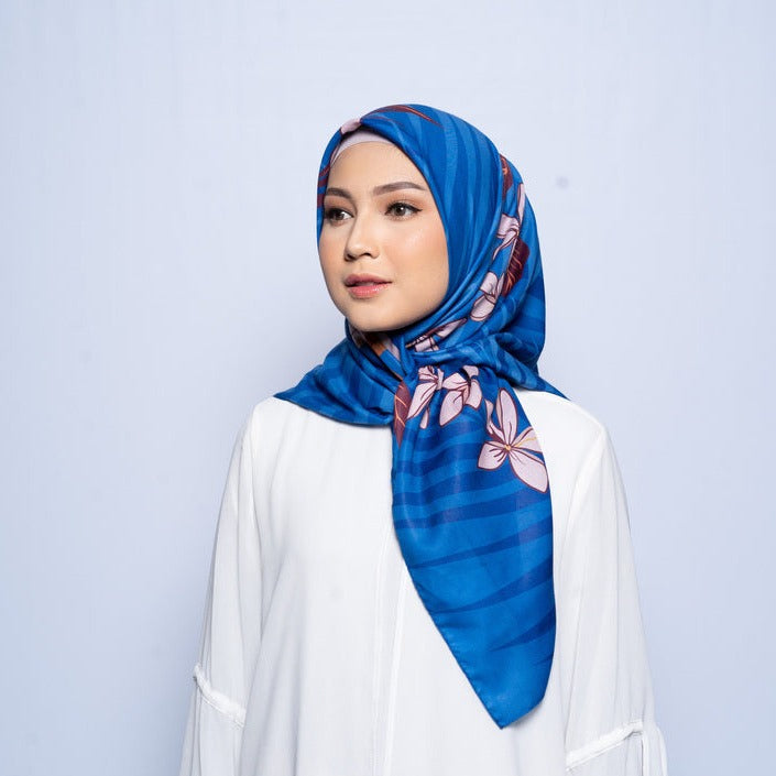 Elzatta Jilbab Scarf Kaila Celina - Biru