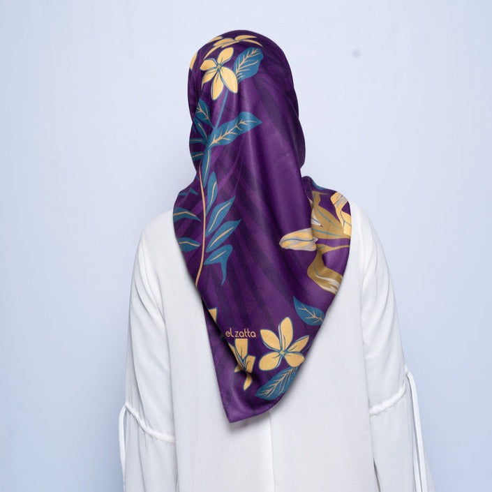 Elzatta Jilbab Scarf Kaila Celina - Ungu