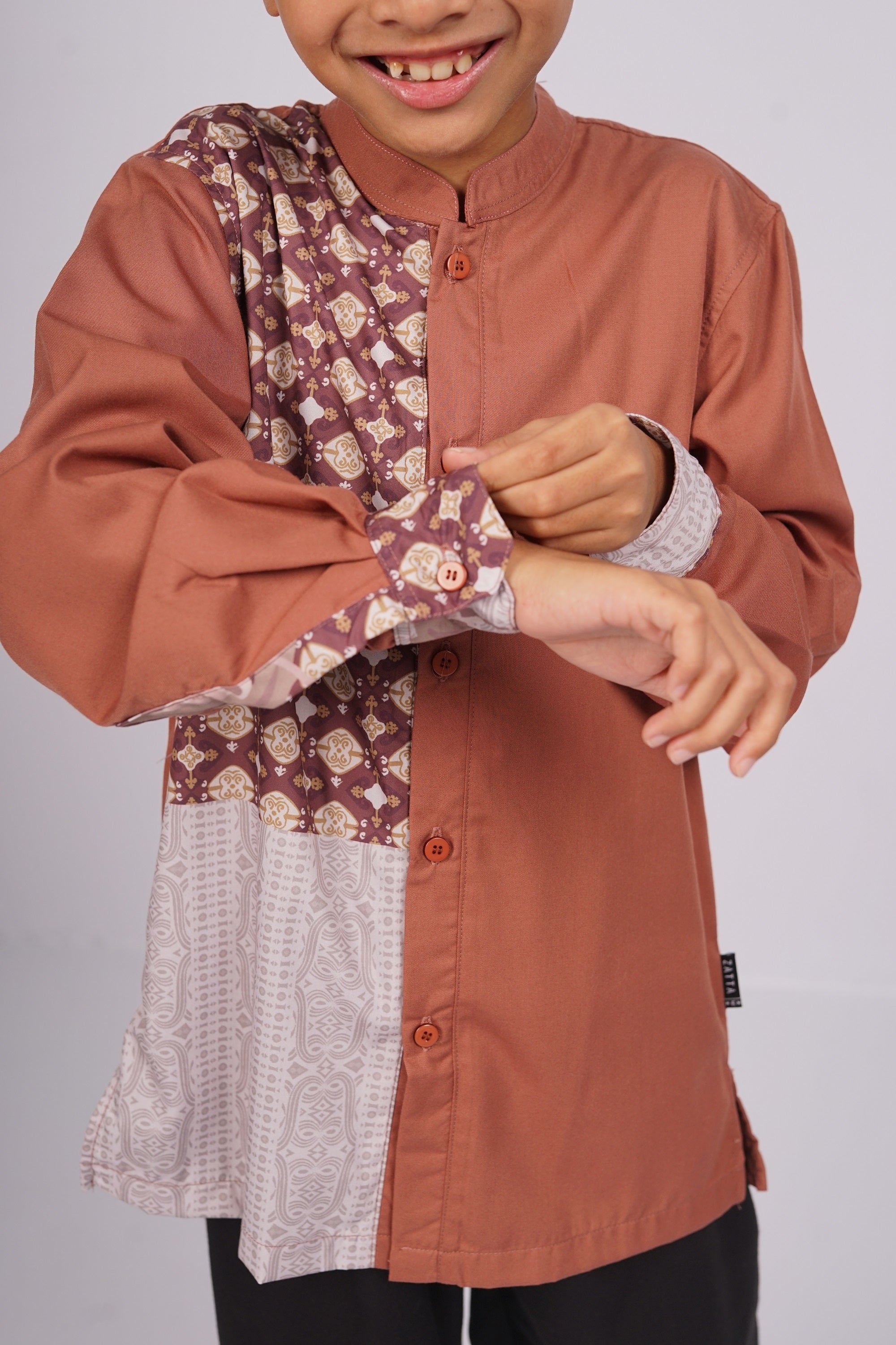 Elzatta Sarimbit Mailera Boy (M&L)