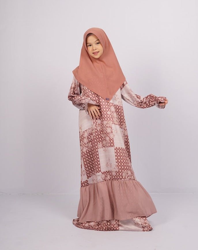 Elzatta Sarimbit Mailera Girl