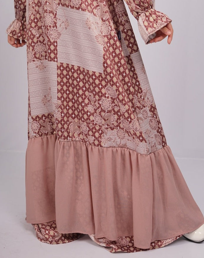 Elzatta Sarimbit Mailera Girl