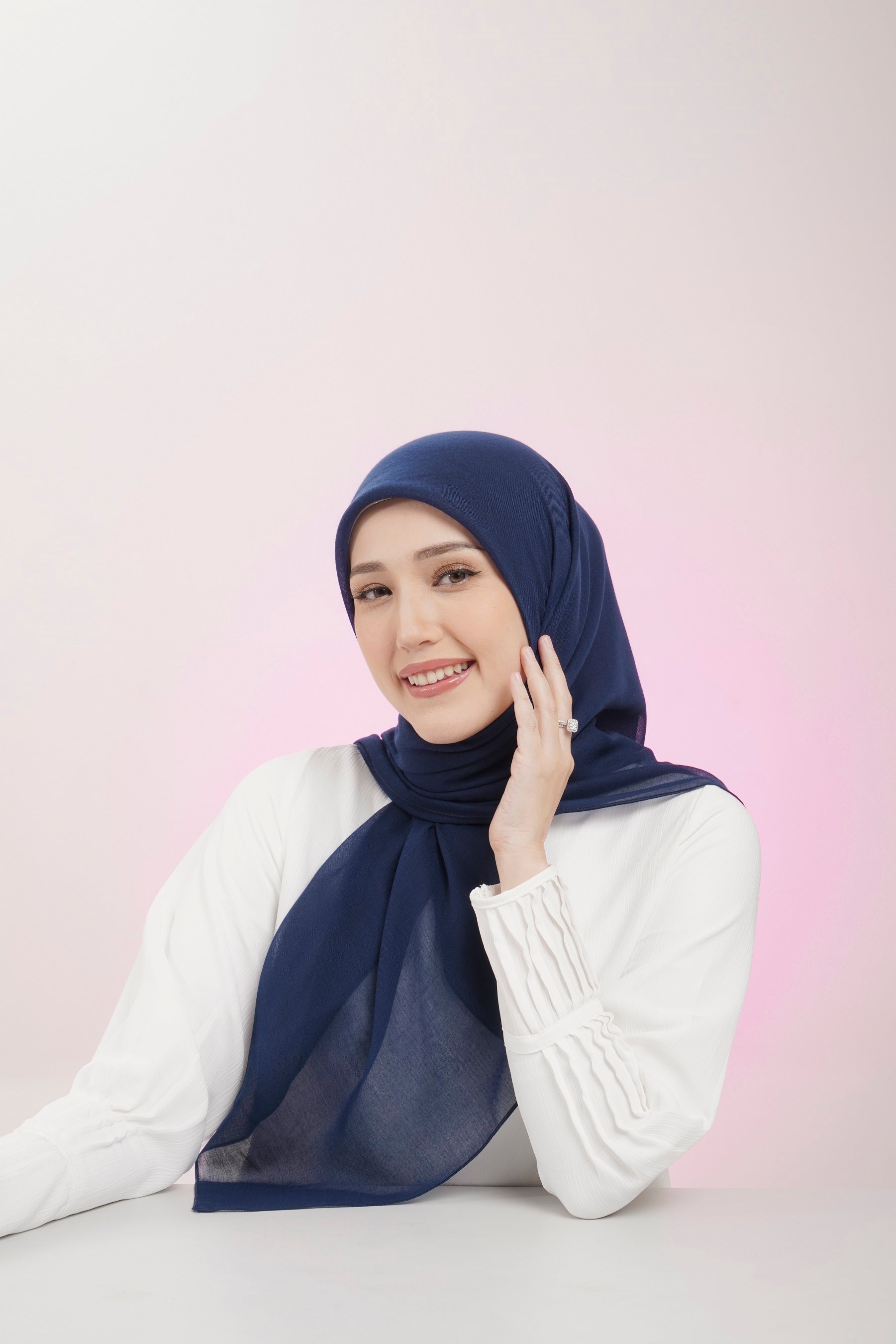 #color_navy