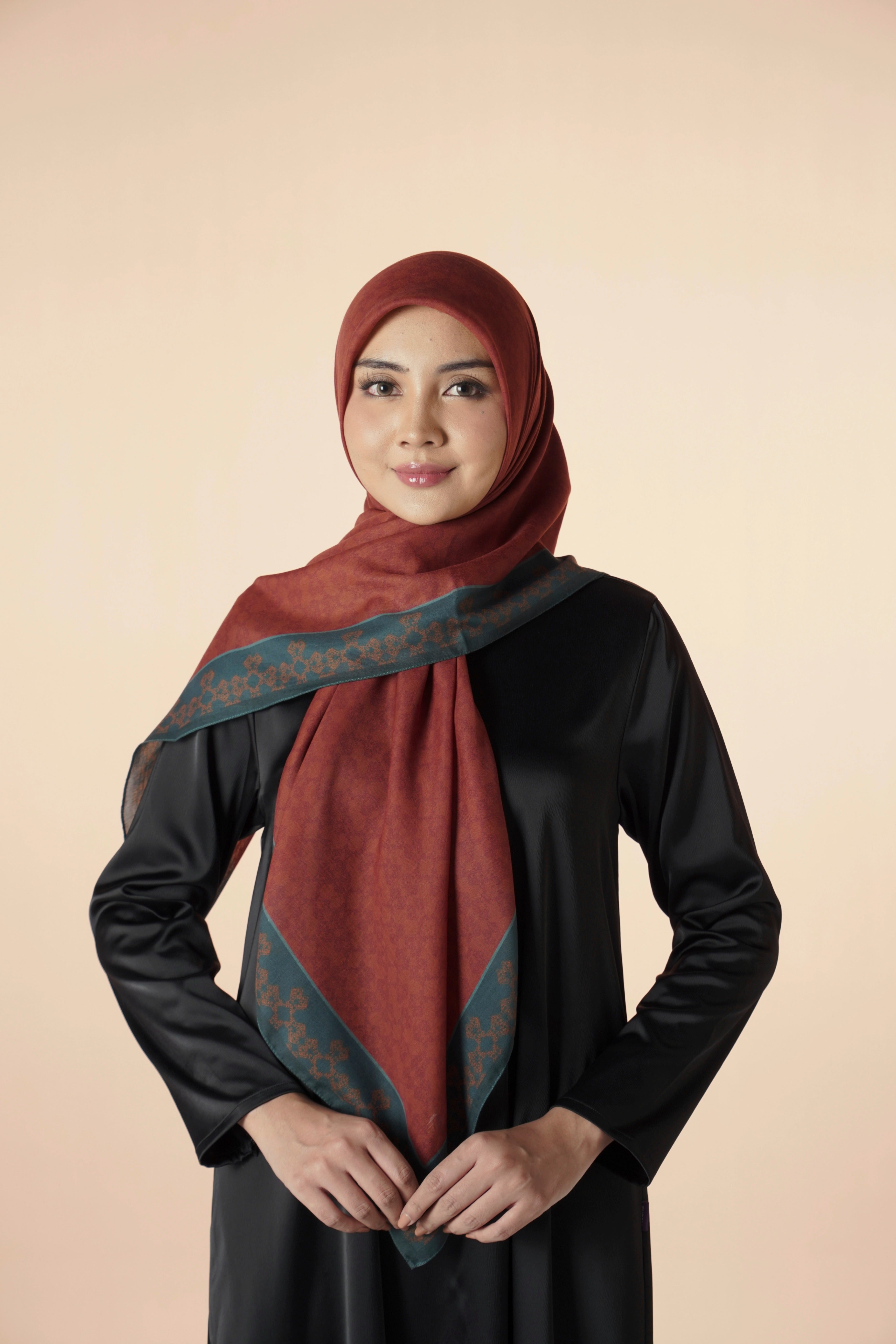Elzatta Kaila Heritage Damask Brick