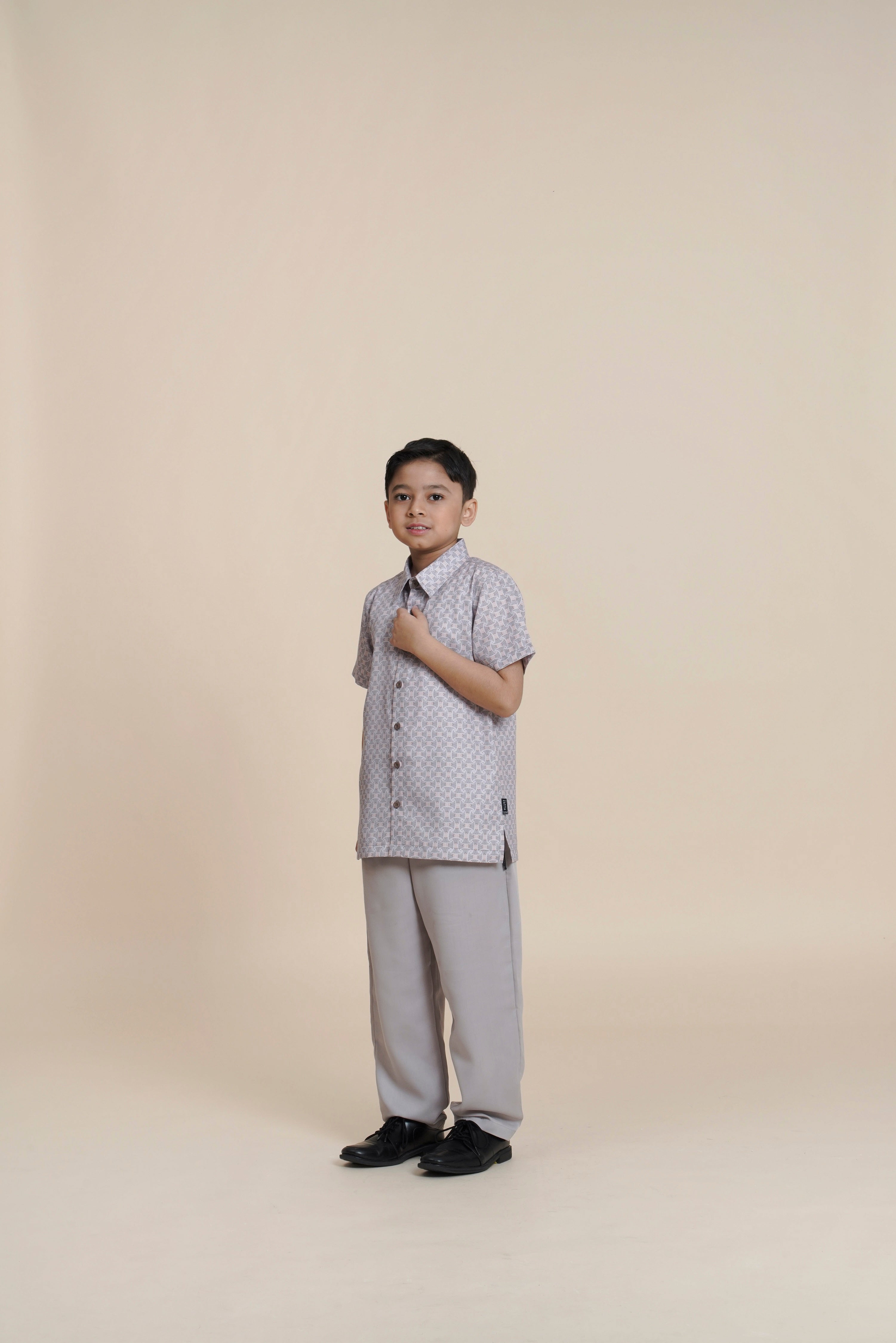 Kemeja Anak Ummumusa