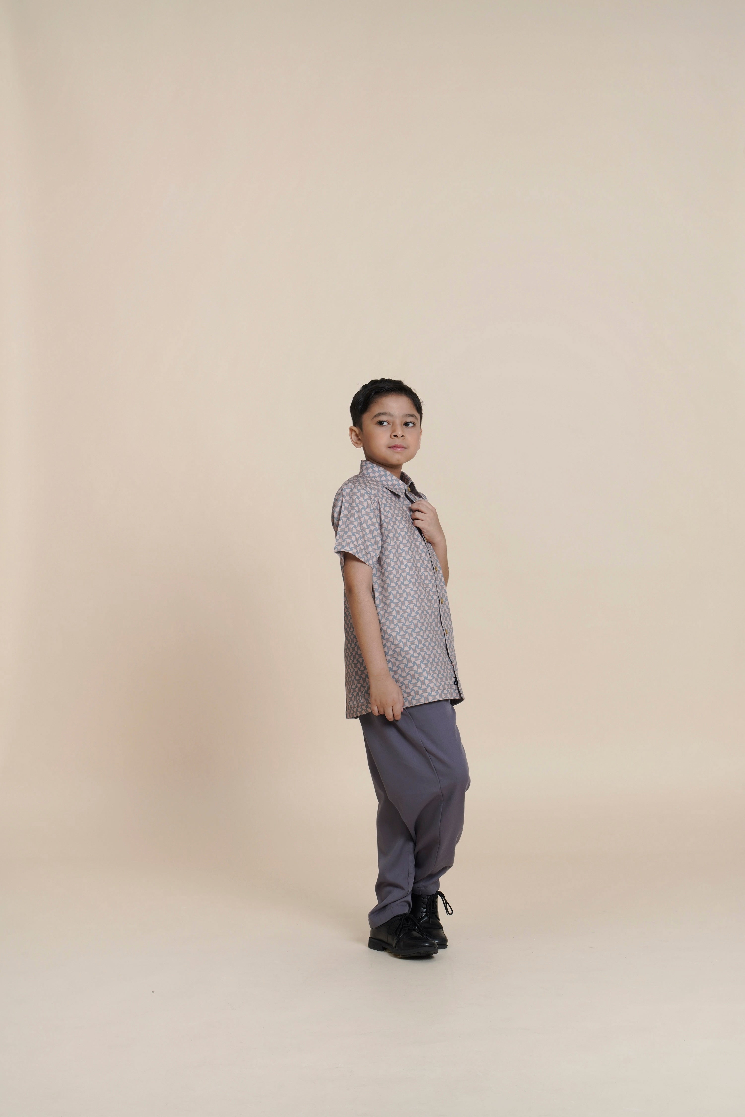 Kemeja Anak Ummumusa