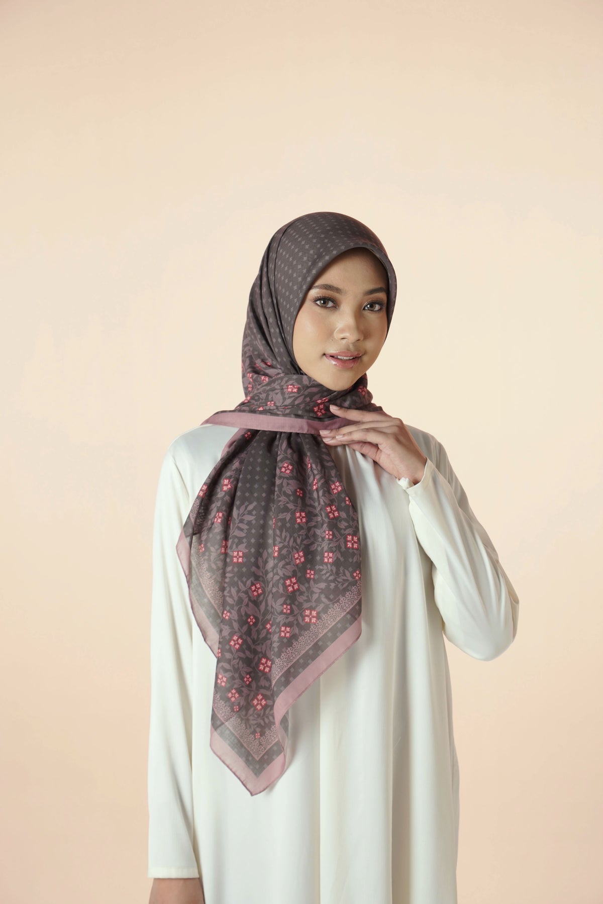Elzatta Kaila Ethnic Botanical Dark Olive