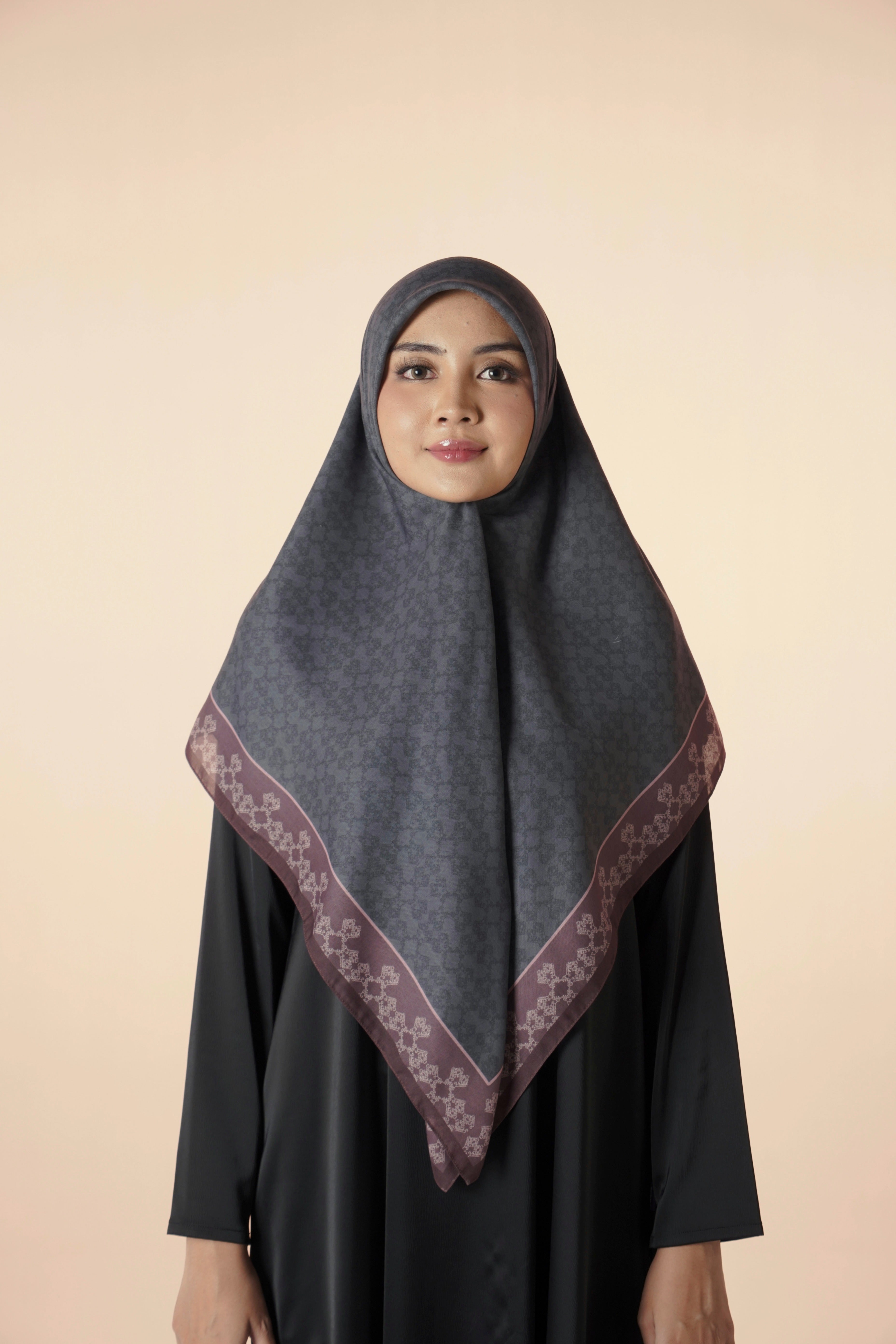 Elzatta Kaila Heritage Damask
