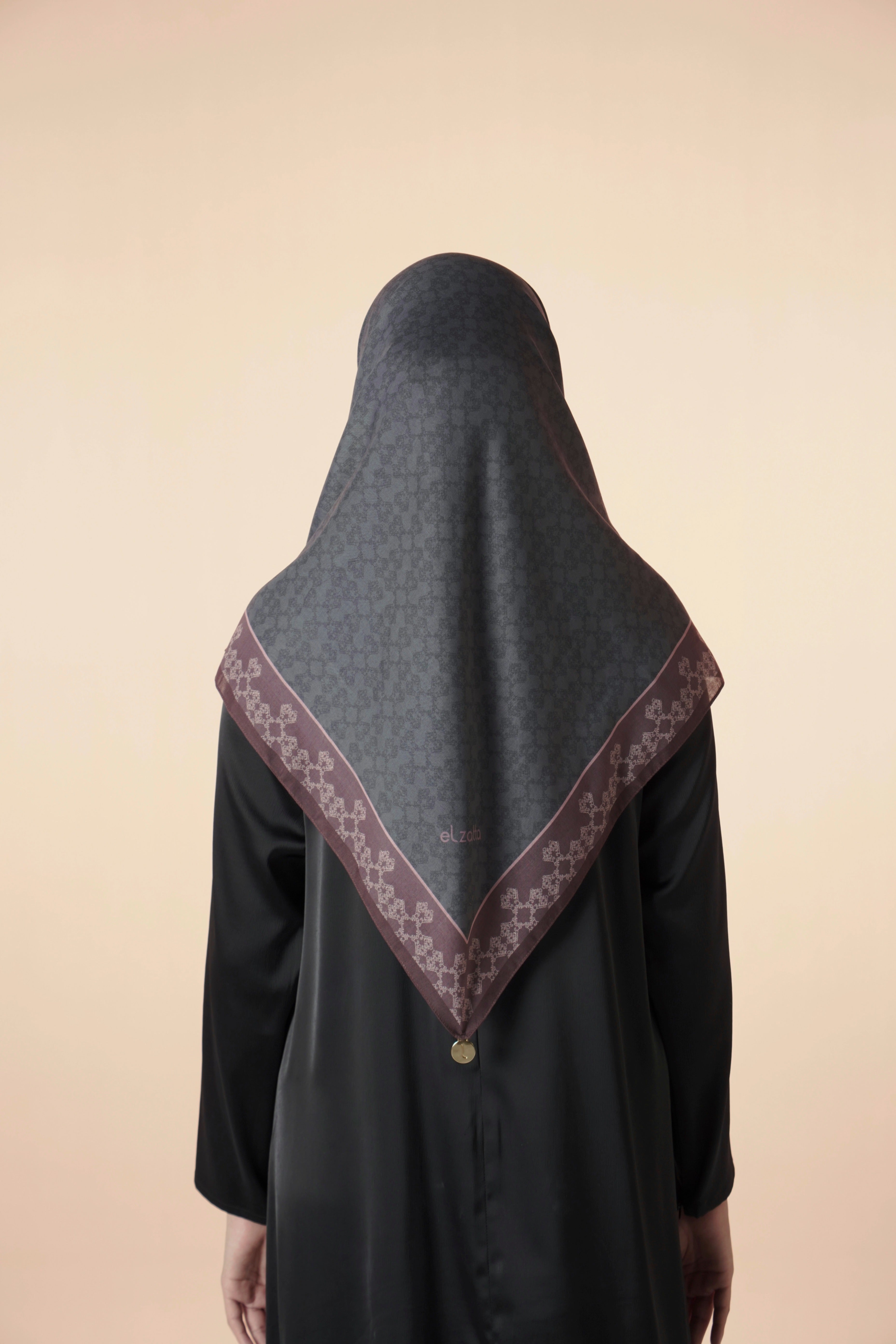 Elzatta Kaila Heritage Damask