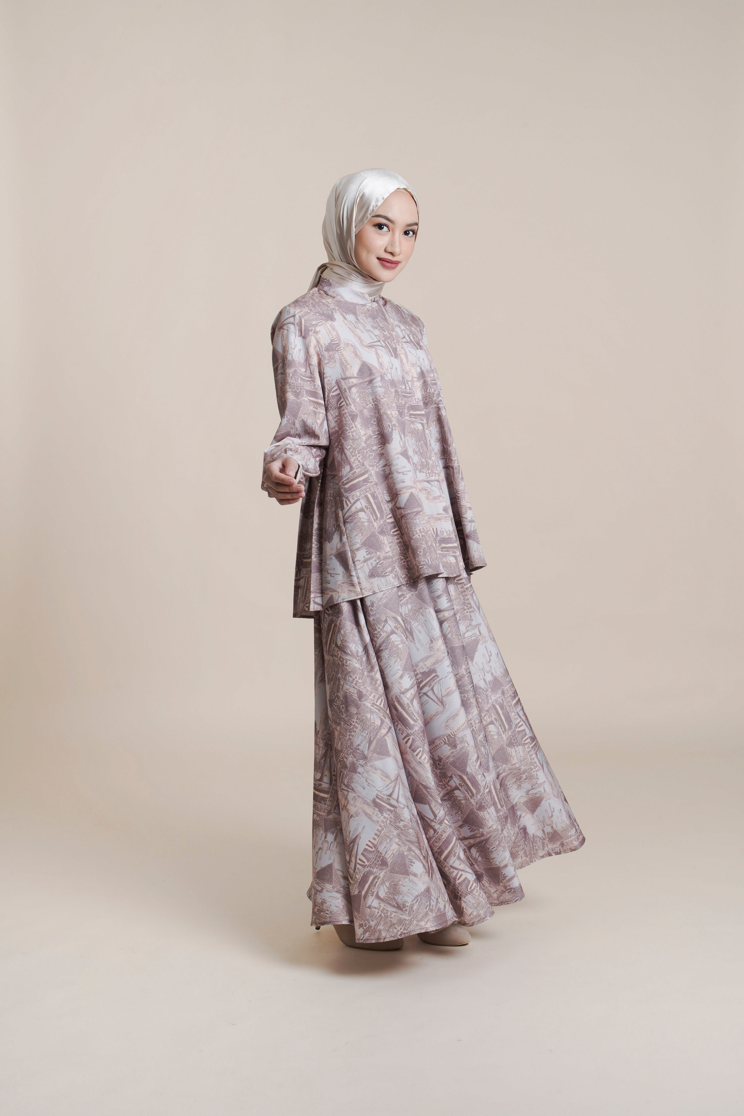 Tunik Lipit Al-Qibtiyah