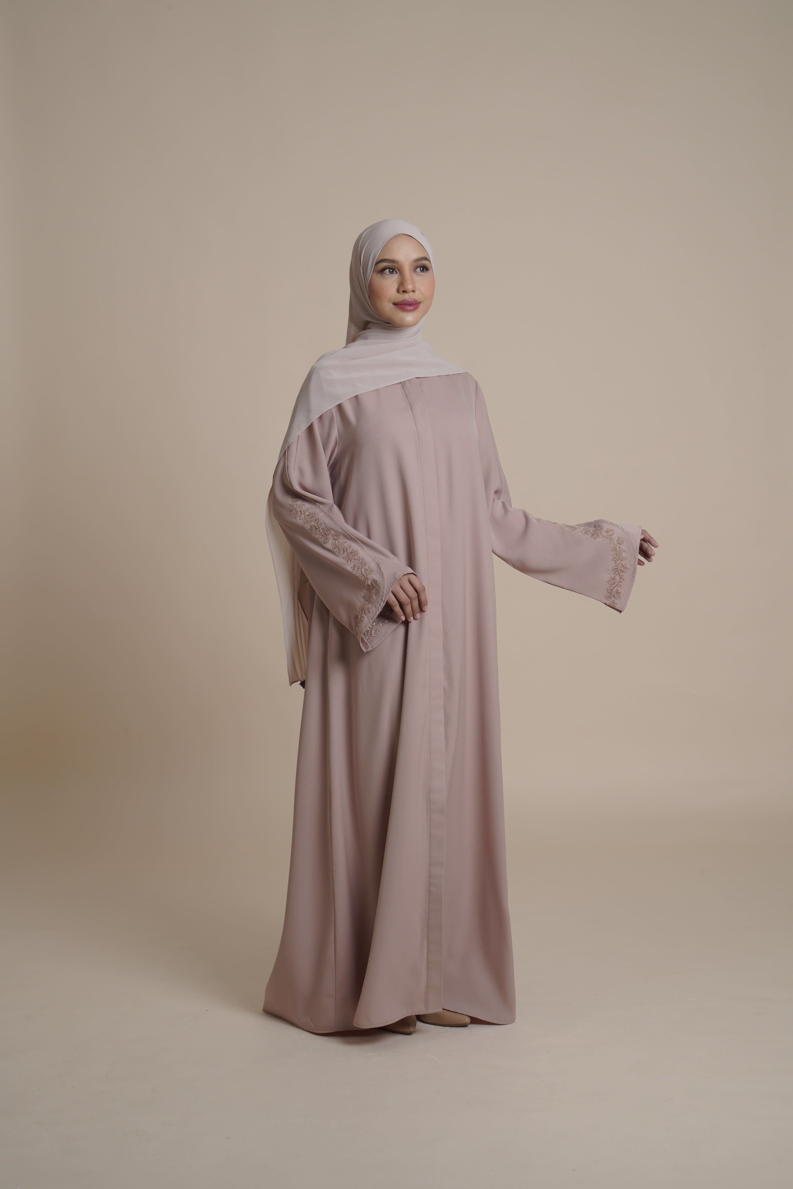 Gamis Plaket Bordir Hajar