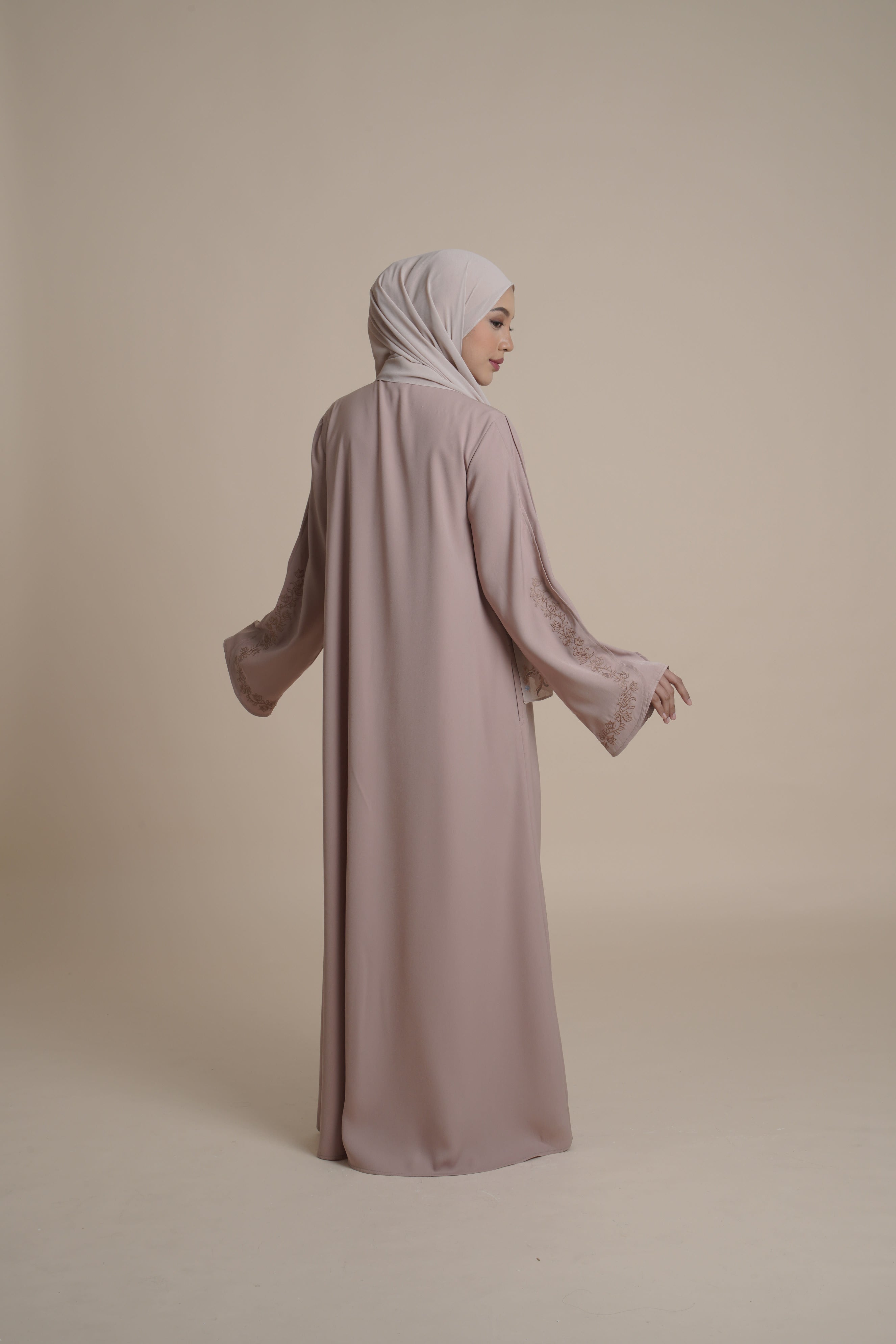 Gamis Plaket Bordir Hajar