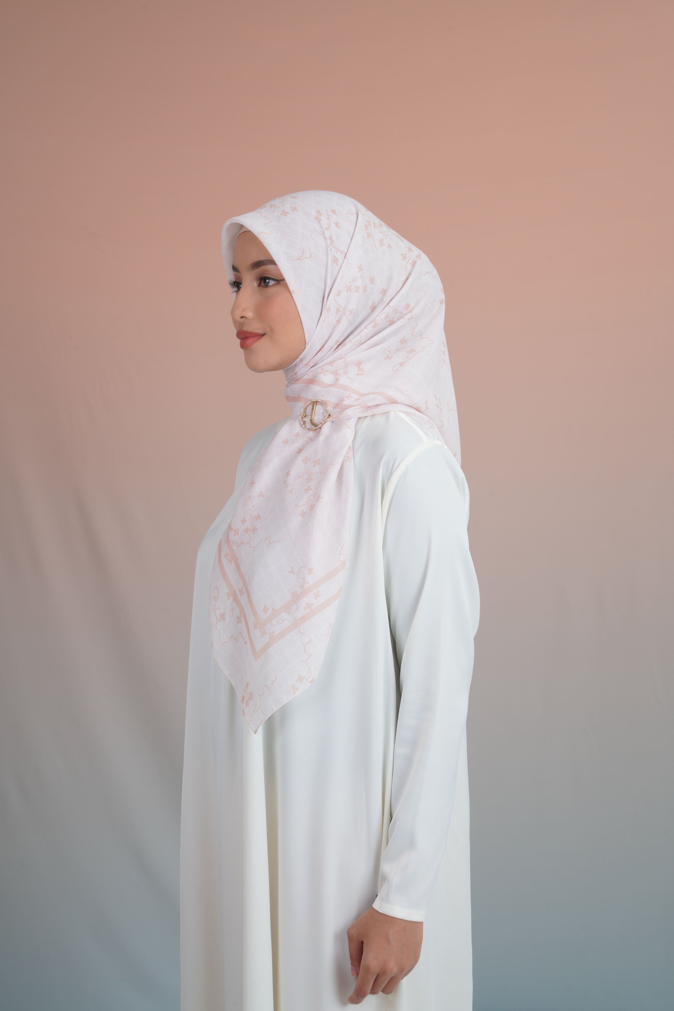 Kaila Diamond Flourish