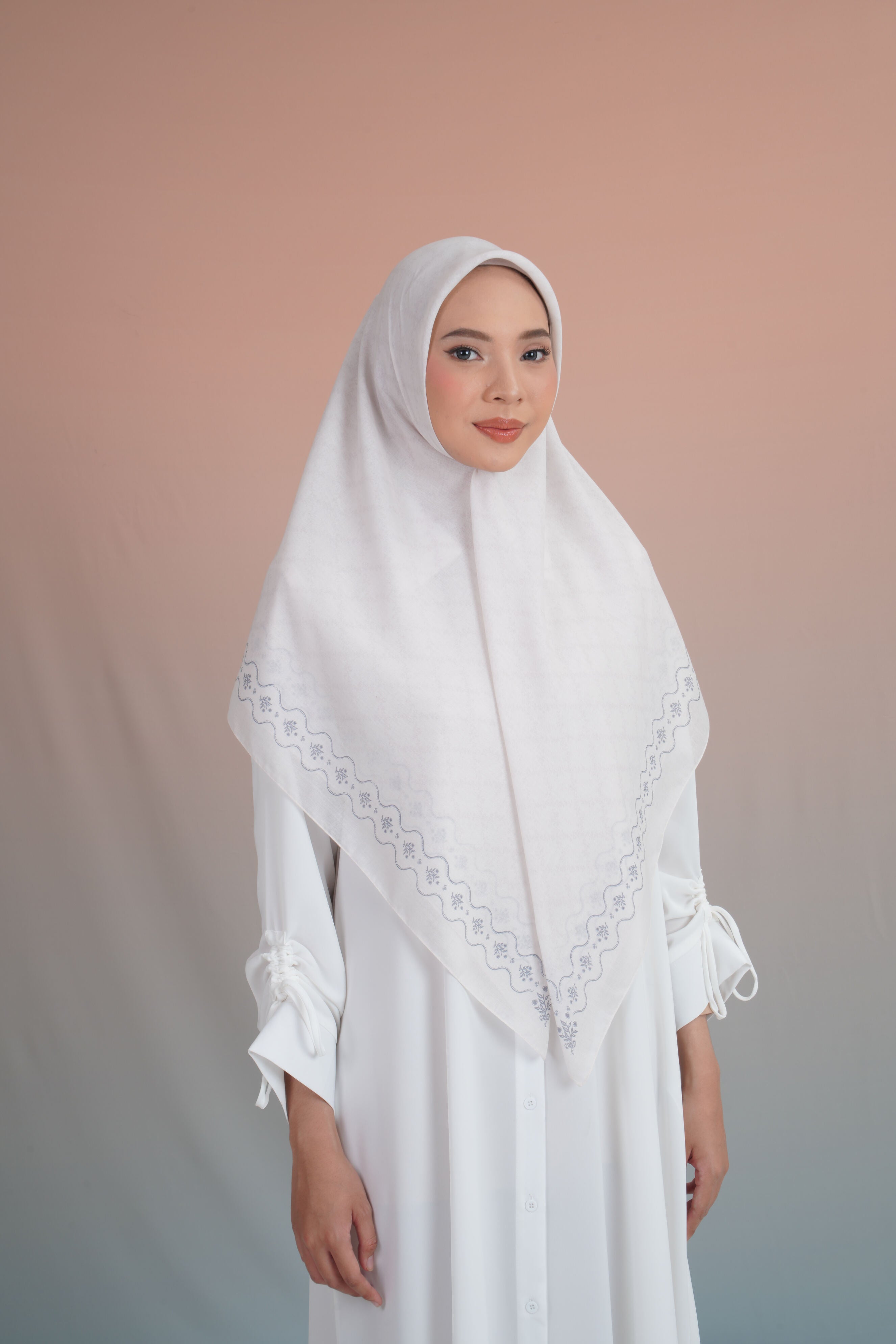 Kaila Diamond Flourish