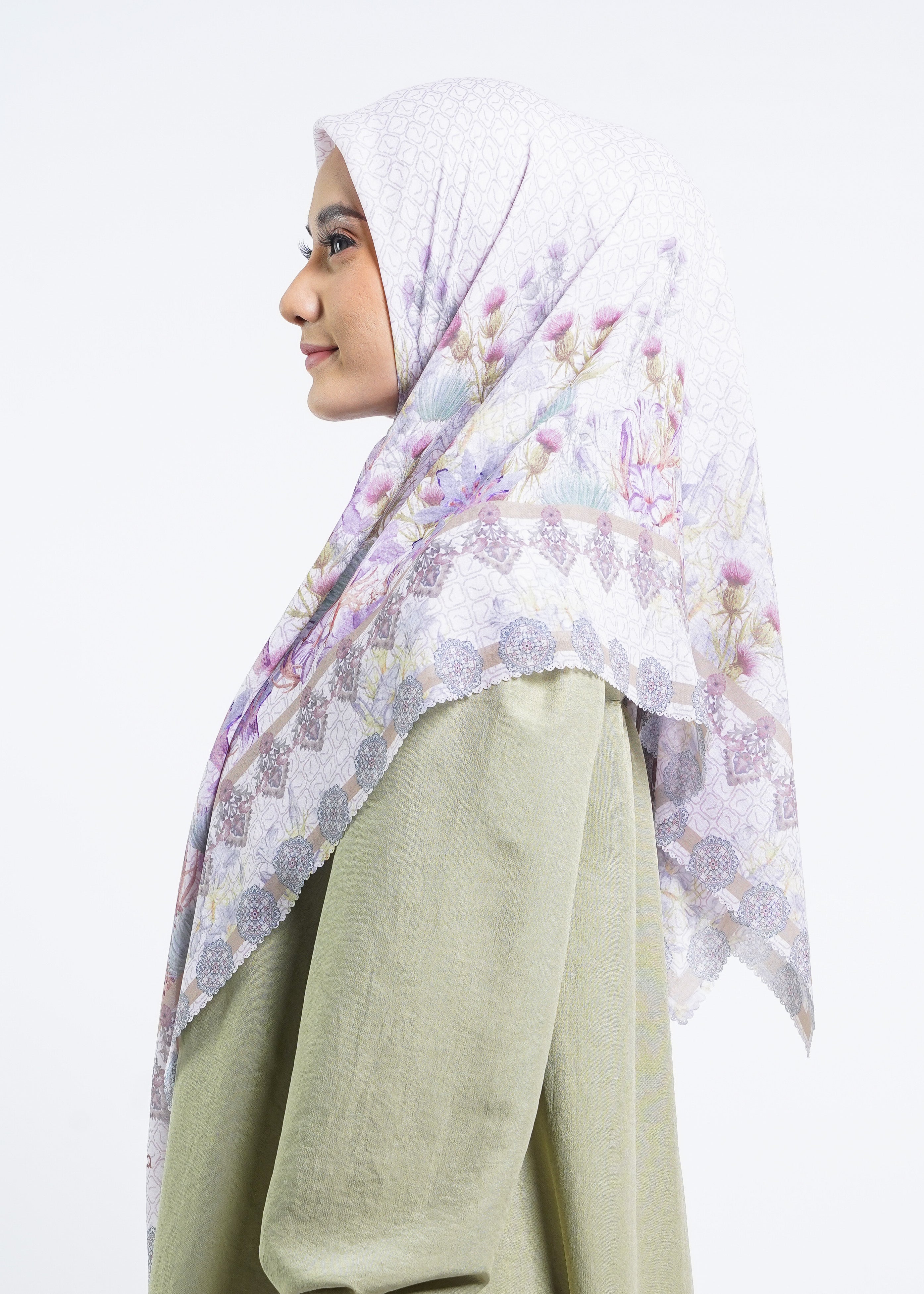 Hijab Kanara Thistle
