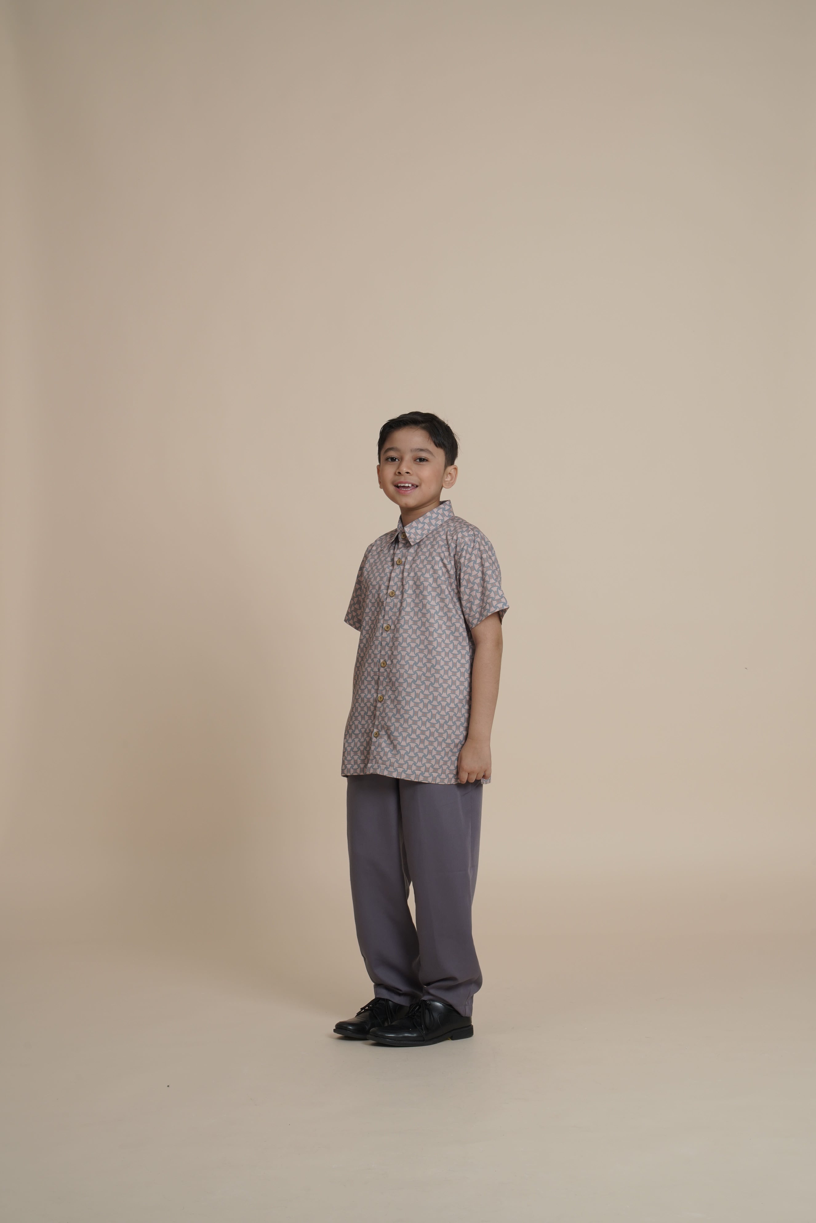 Kemeja Anak Ummumusa