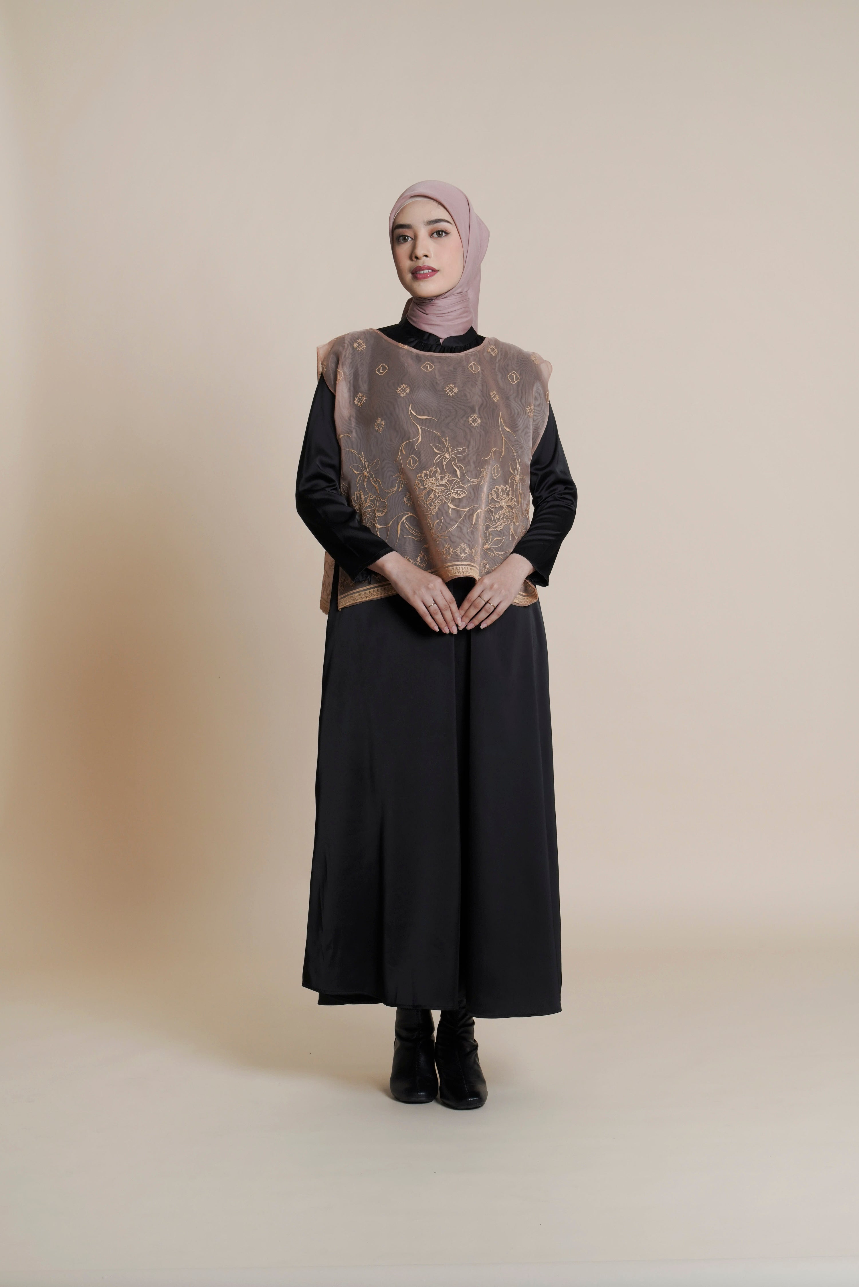 Vest Asiyah
