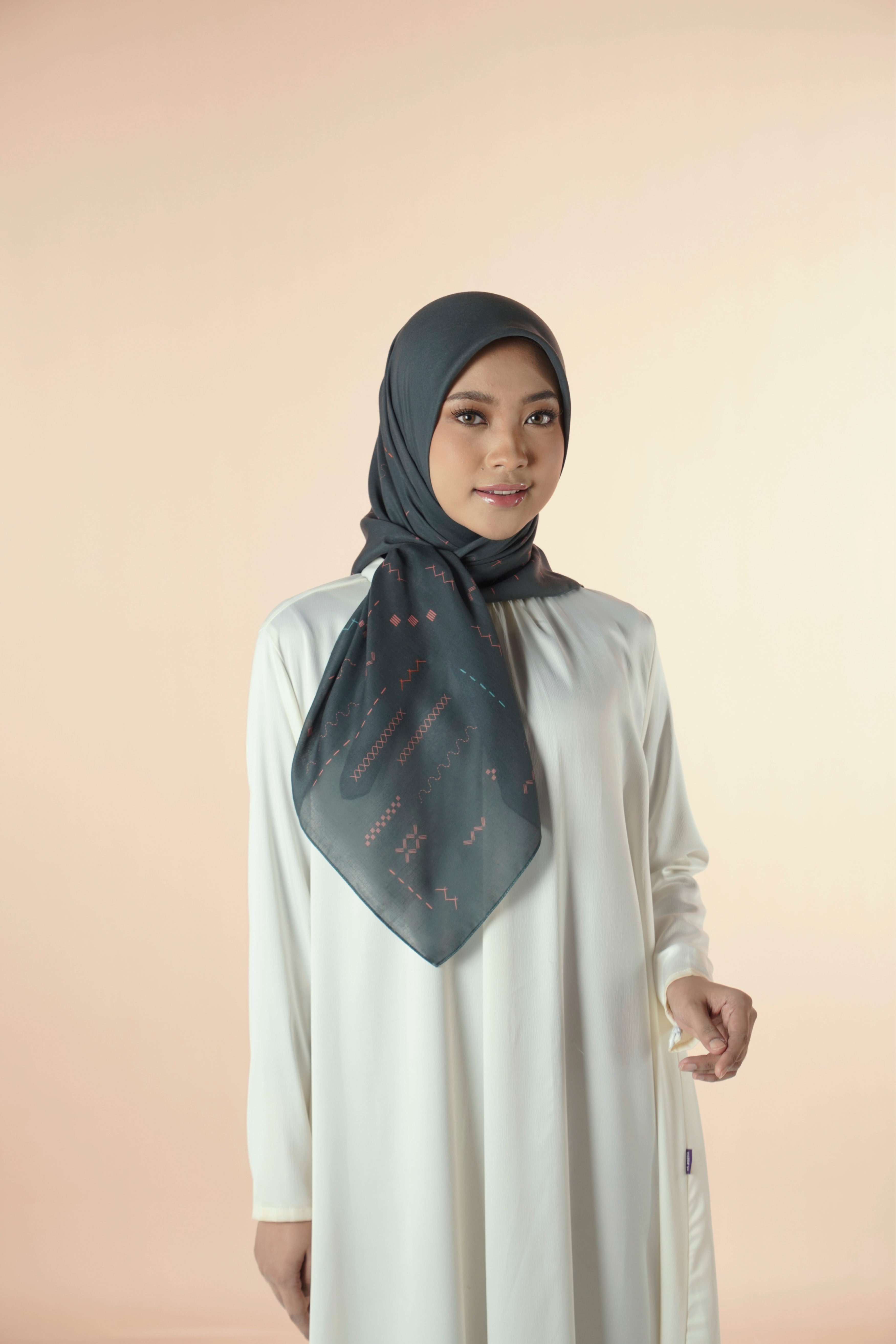 Elzatta Kaila Pop Stitches Emerald